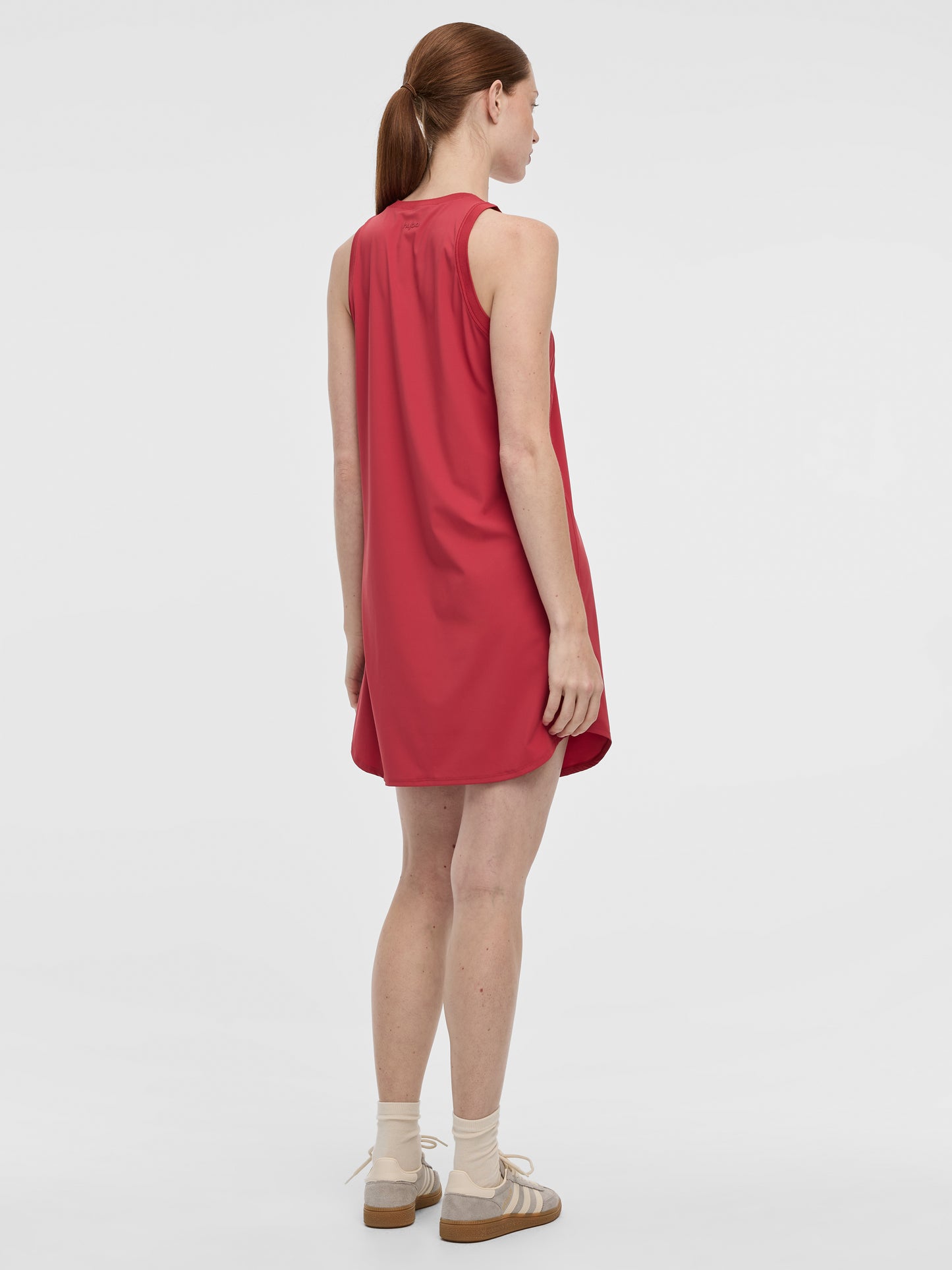 Sleeveless Crew-Neck Dress - Hyba