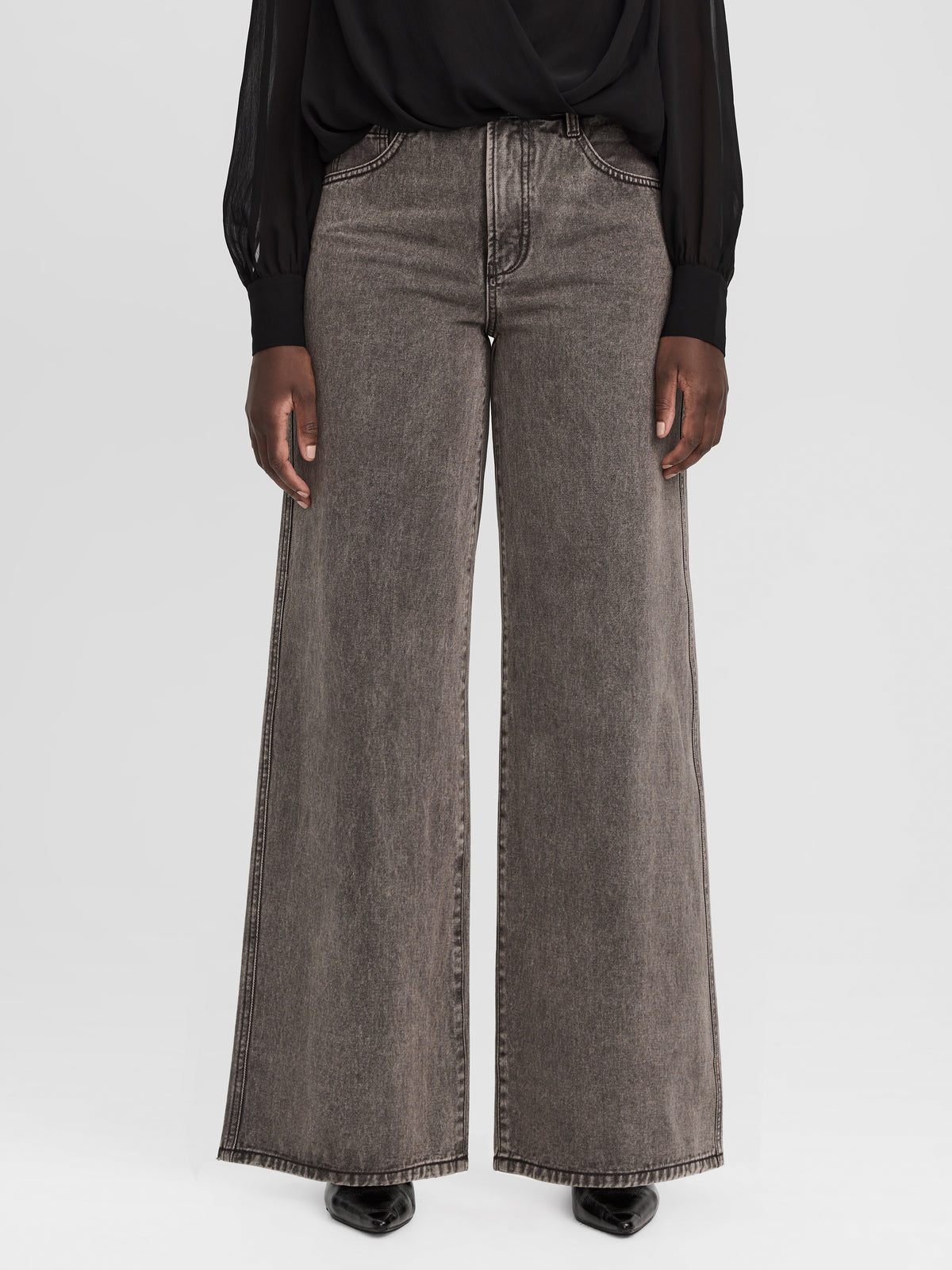 Wide-Leg High-Rise Jean