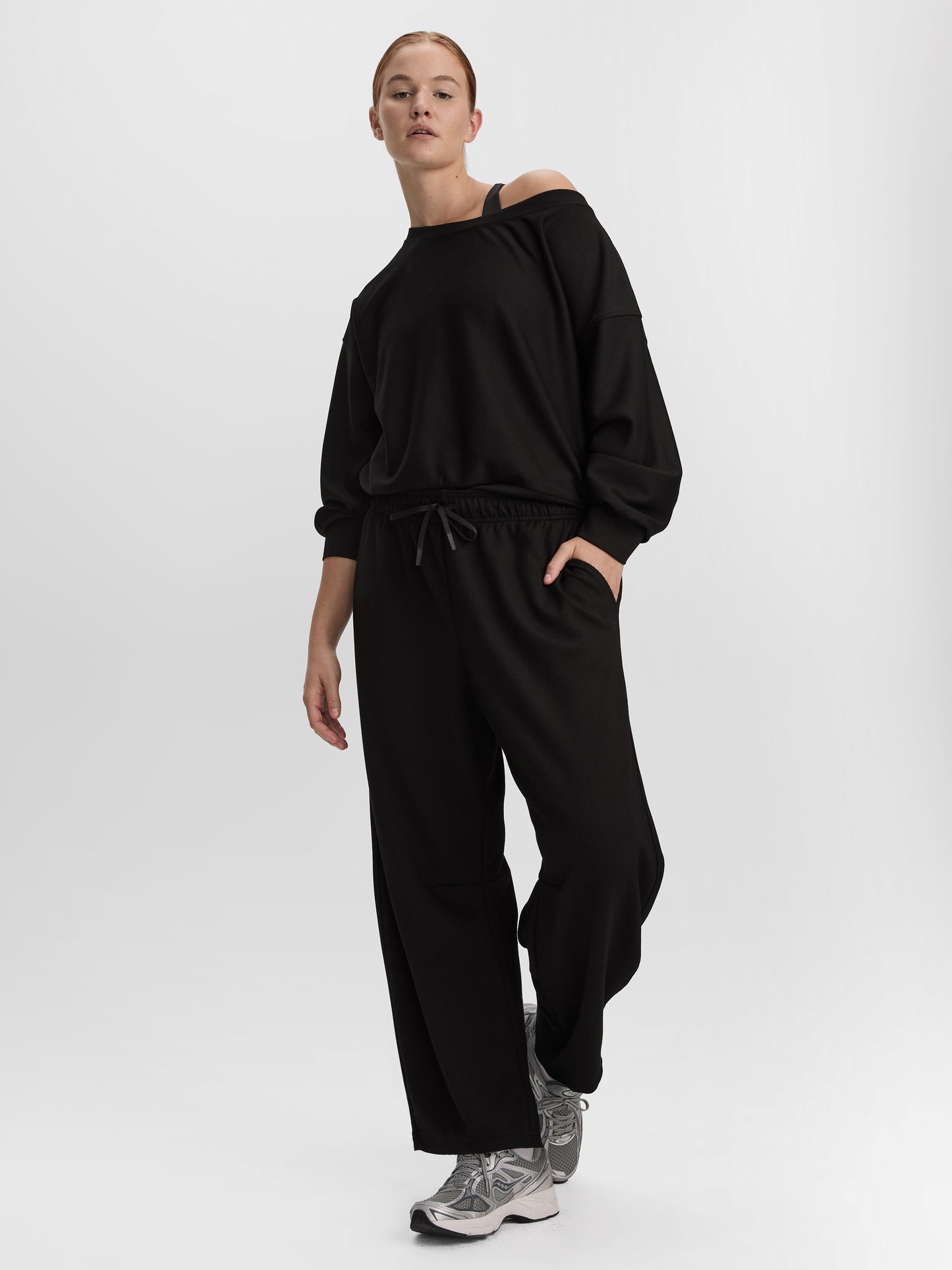 Barrel-Leg Pull-On Pant