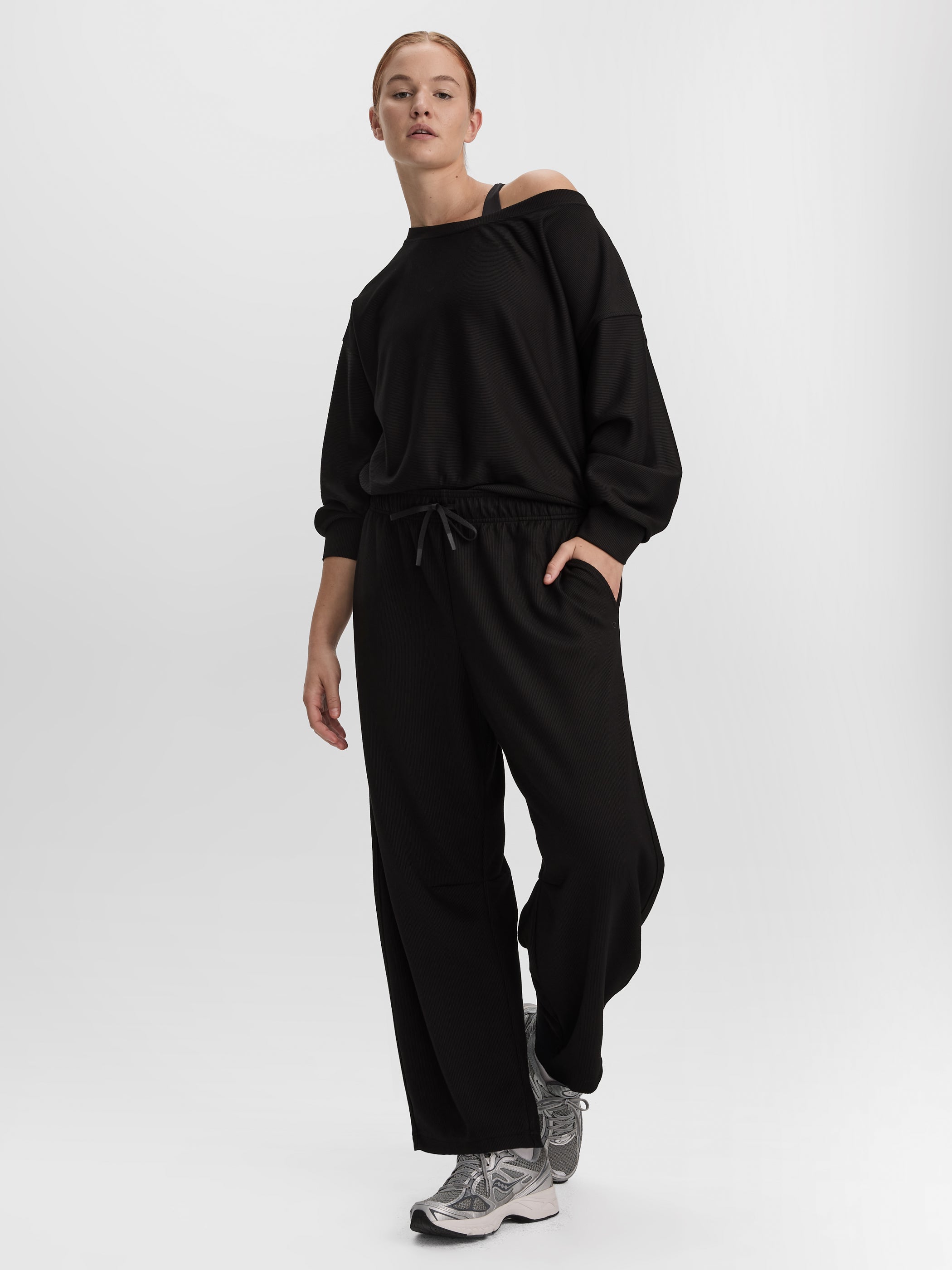 Barrel-Leg Pull-On Pant