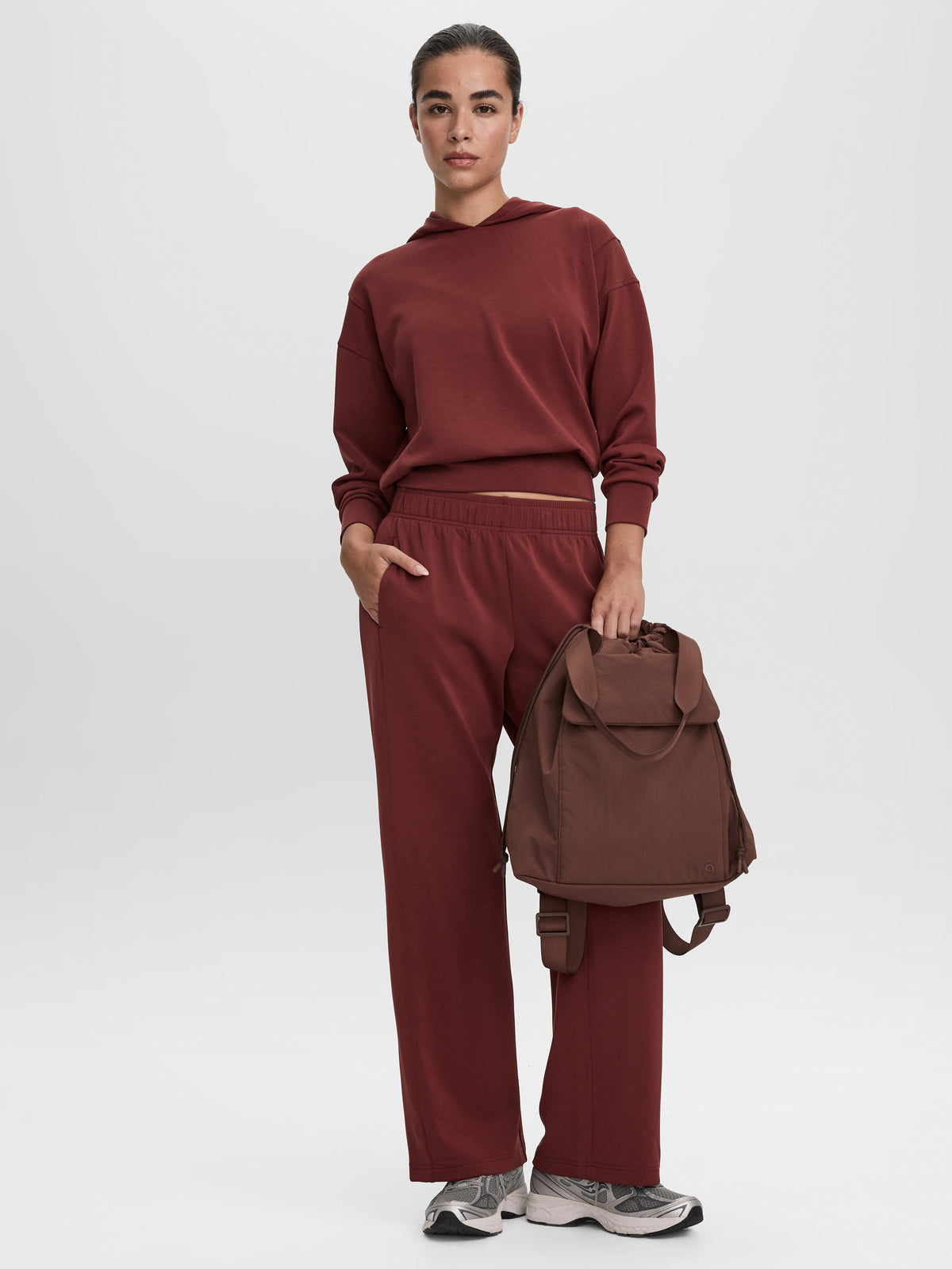 Straight-Leg Pull-On Pant - HYLUX Hyba