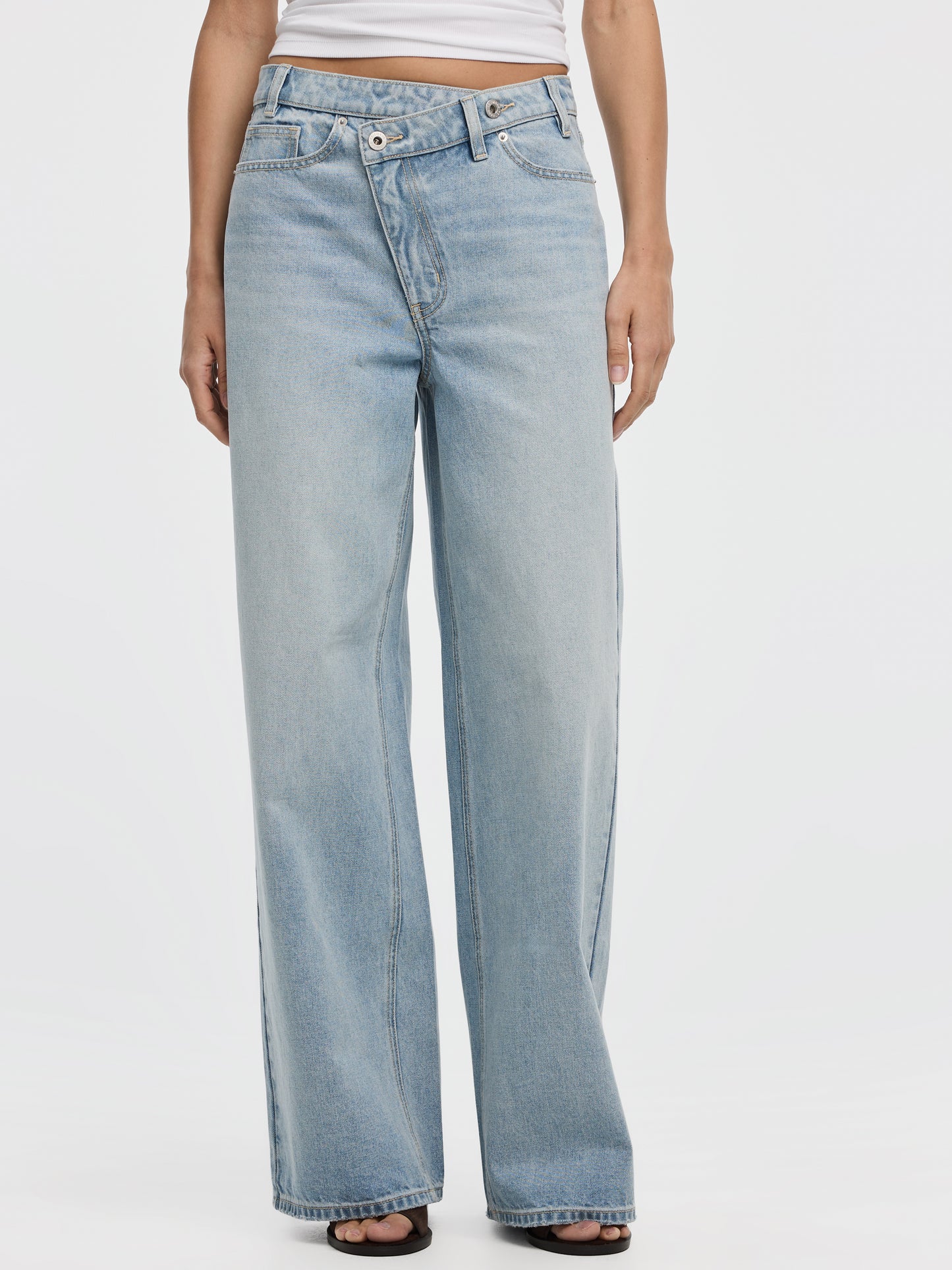 Wide-Leg Wrap-Waist Pant