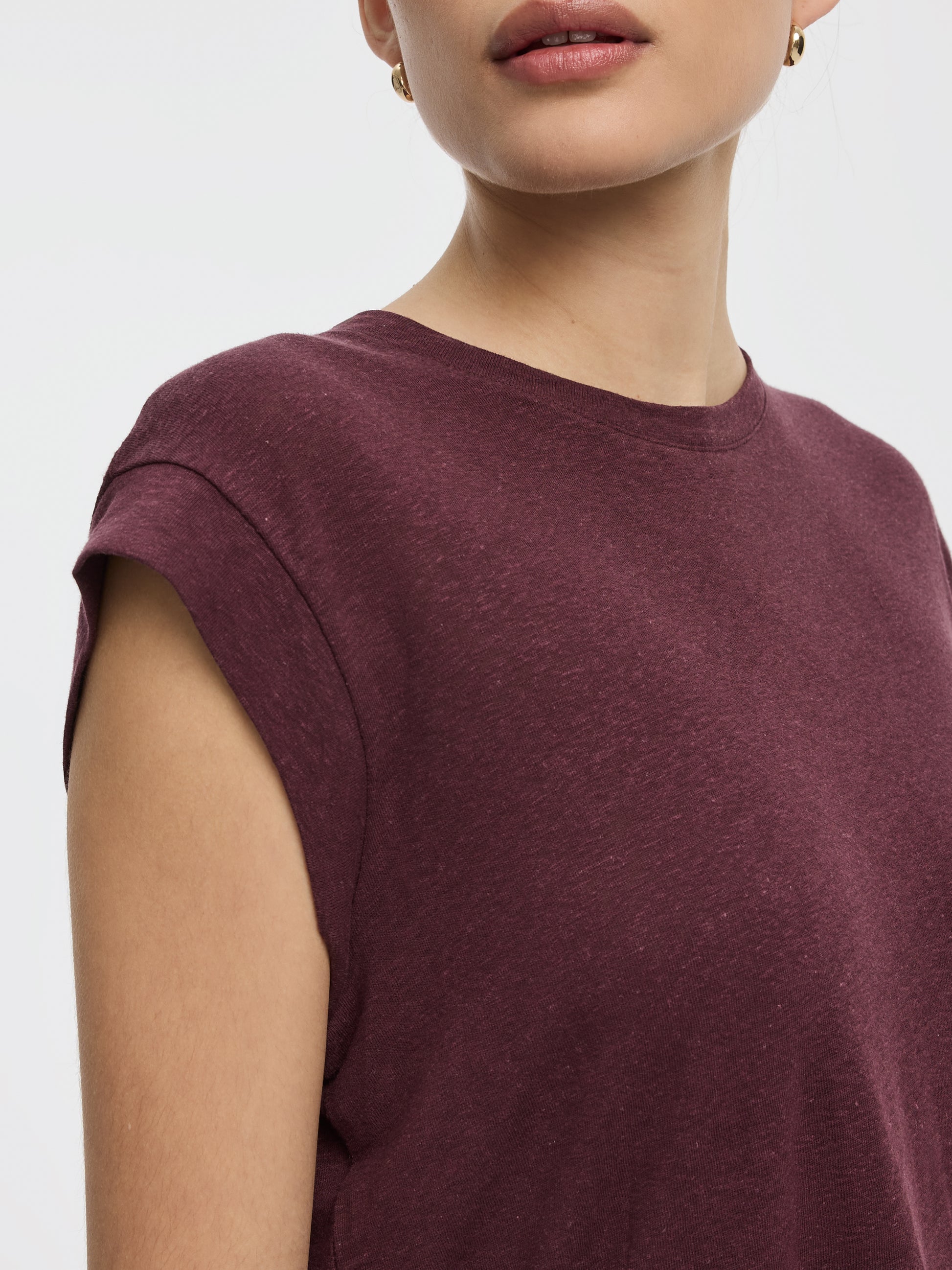 Linen-Blend Extended-Sleeve Crew-Neck Tee