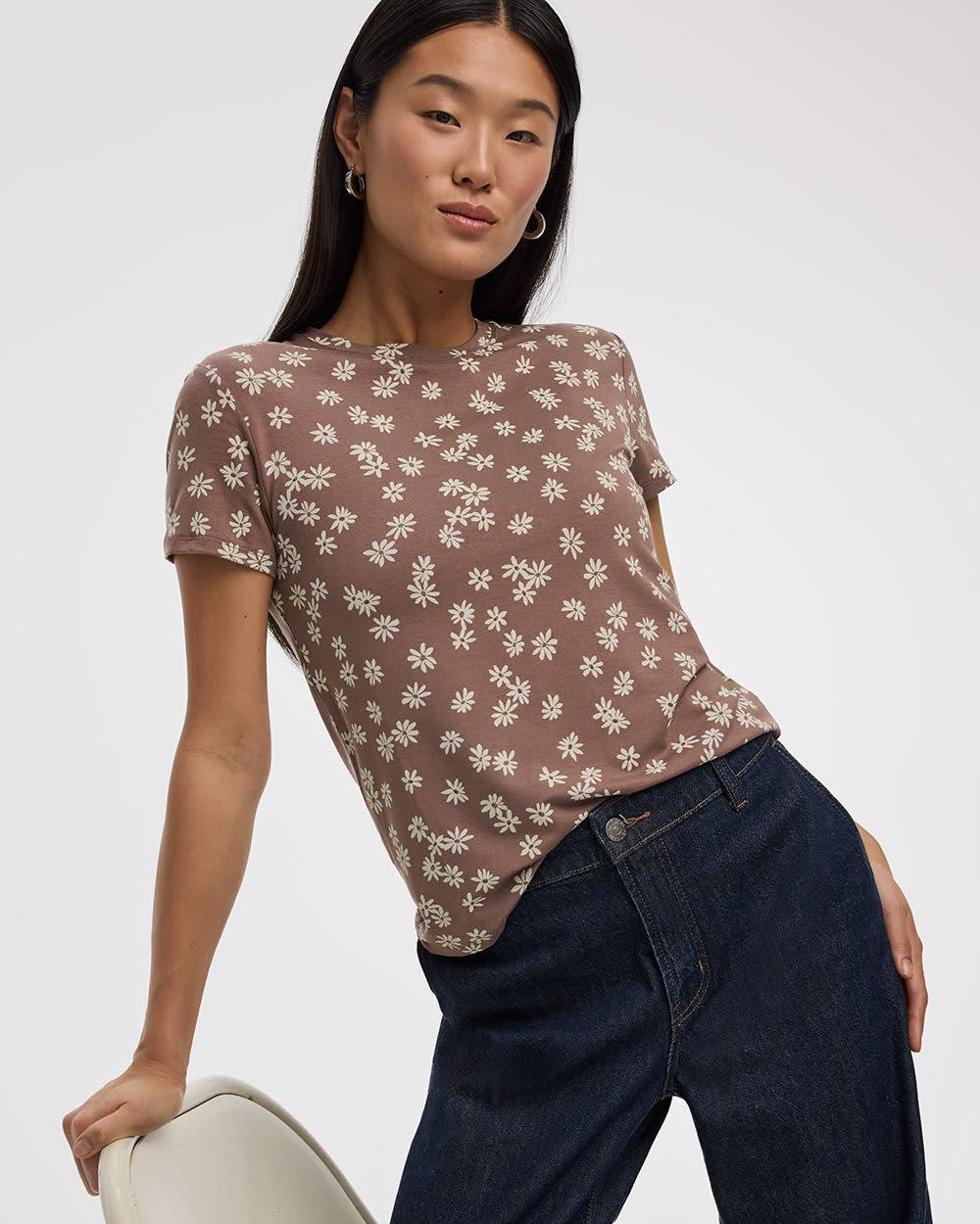 Crew-Neck Tee - R Essentials