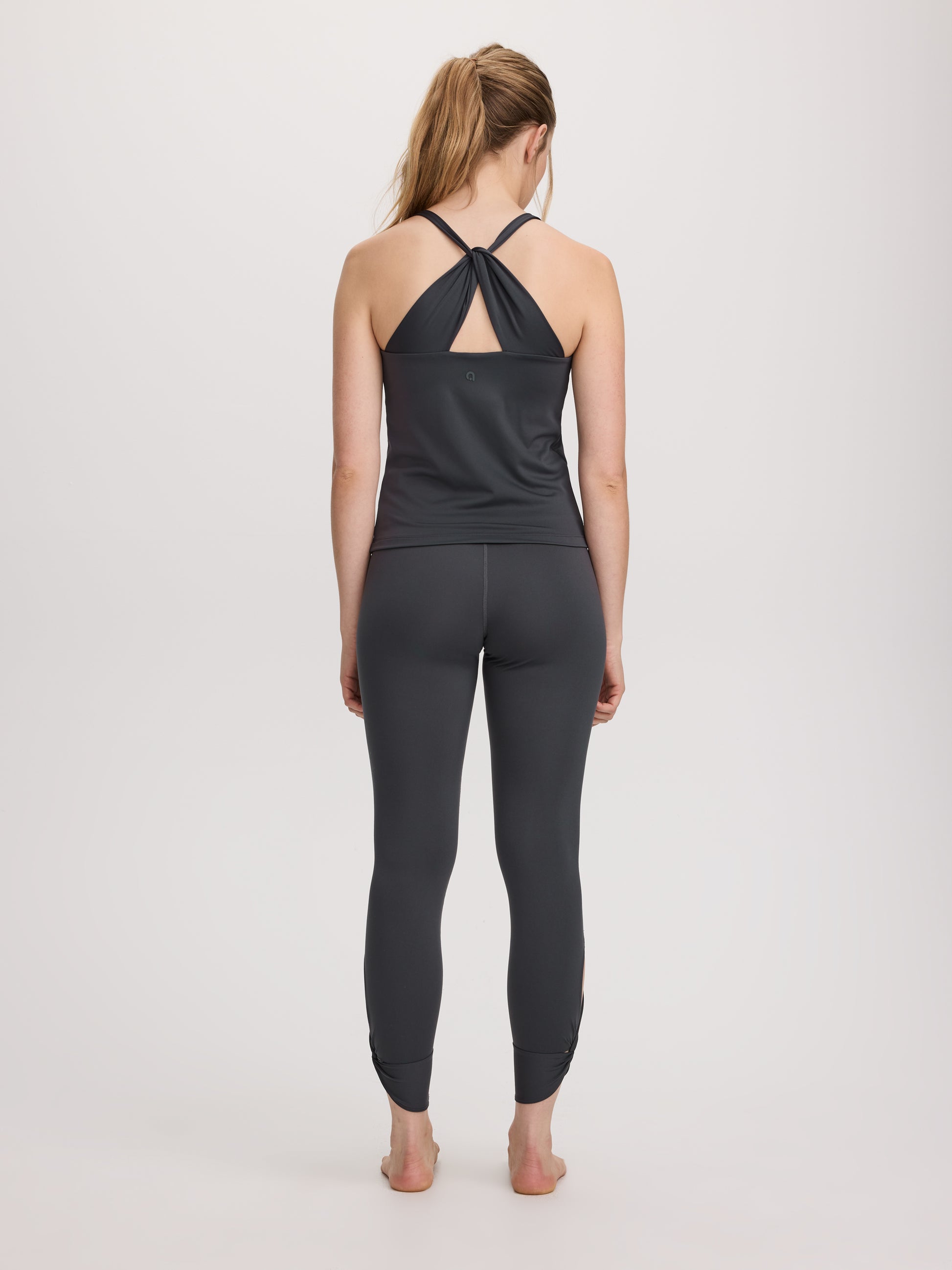 Multi-Strap Sports Bra Tank Top - PULSE (R) Hyba