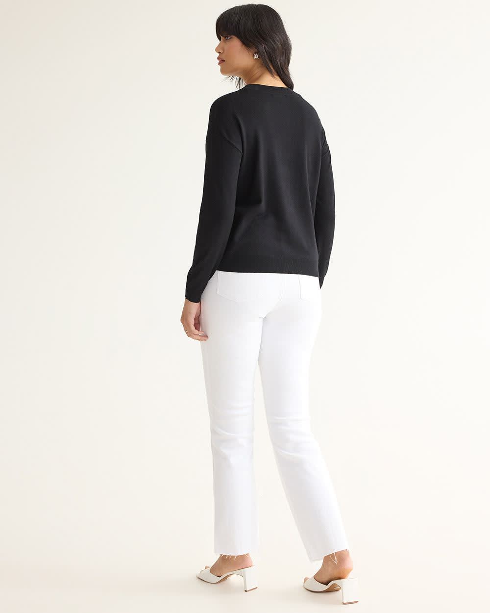 V-Neck Cardigan - R Essentials