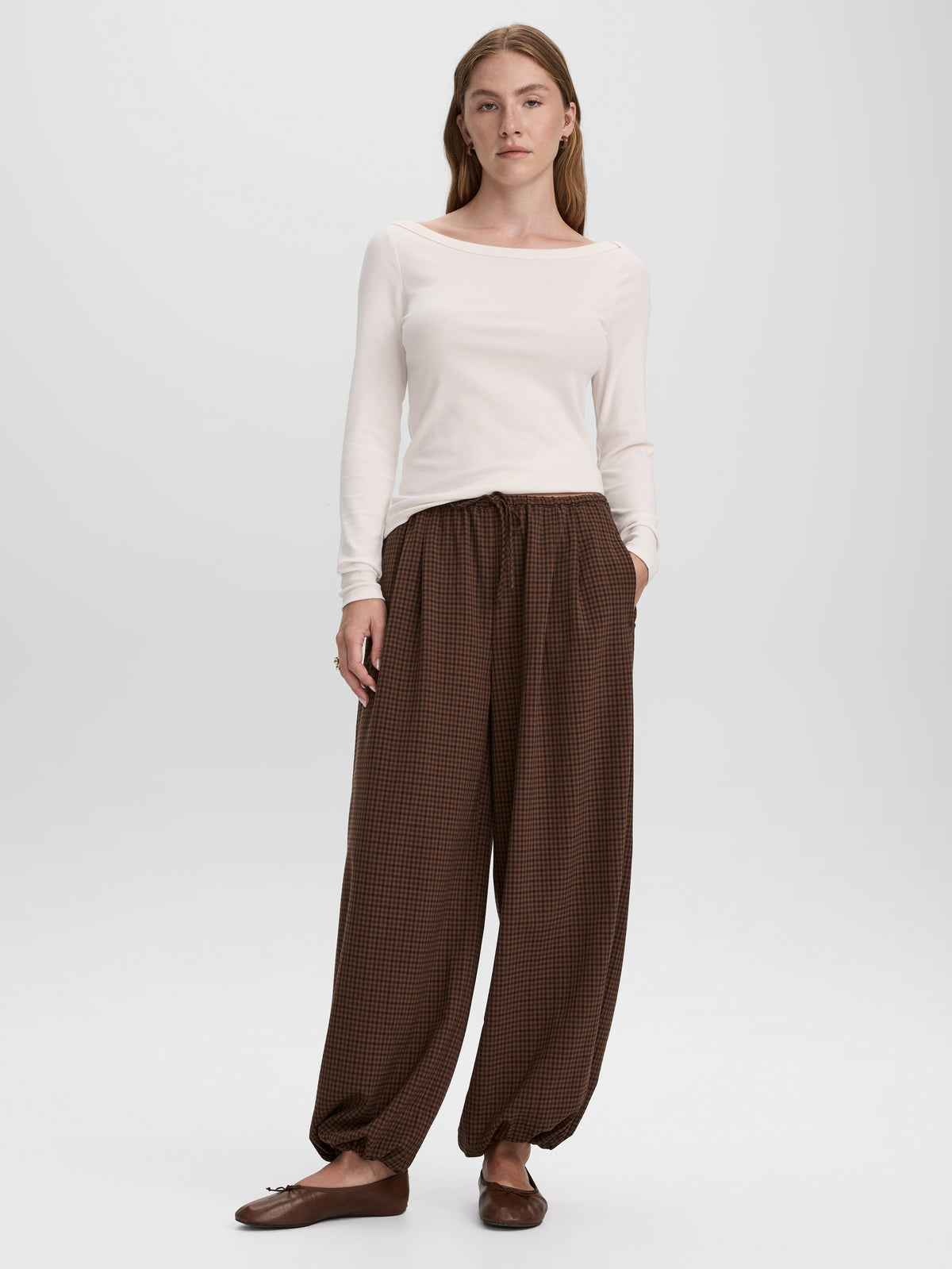 High-Rise Flowy Balloon Pant