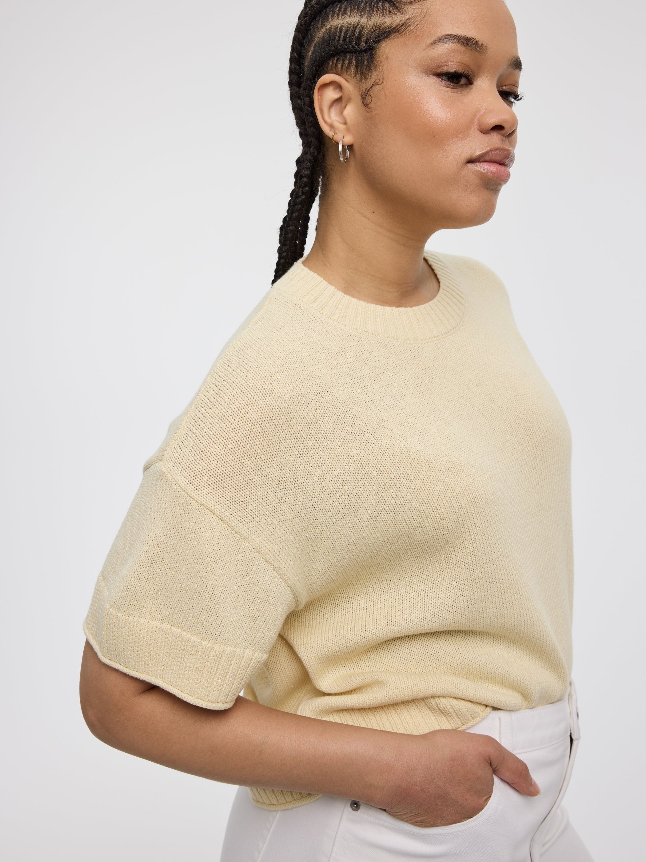 Short-Sleeve Crew-Neck Loose Sweater