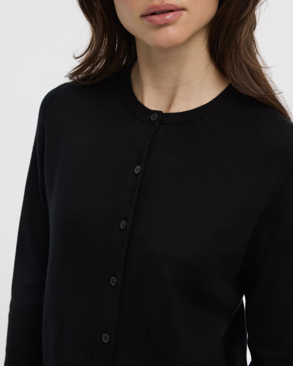 Crew-Neck Cardigan - R Essentials