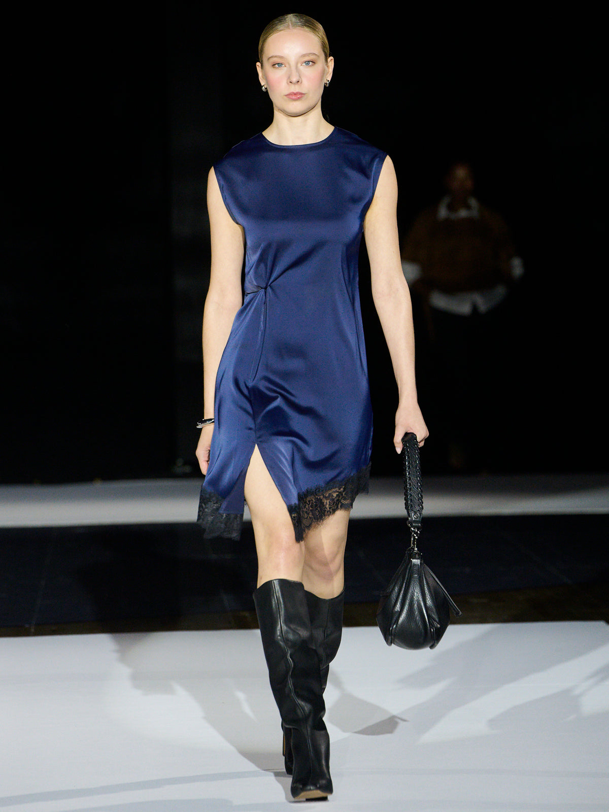 Fitted Cocktail Dress with Knot and Lace Trim