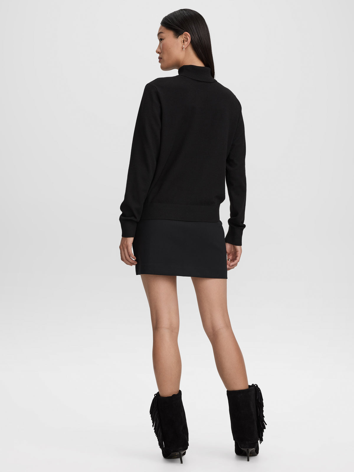 Long-Sleeve Turtleneck Sweater - R Essentials