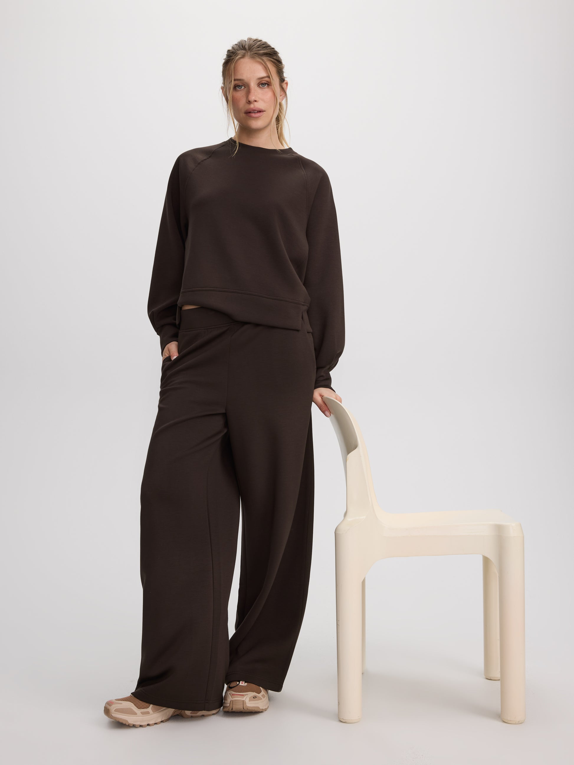 Wide-Leg Pull-On Pant - HYLUX Hyba