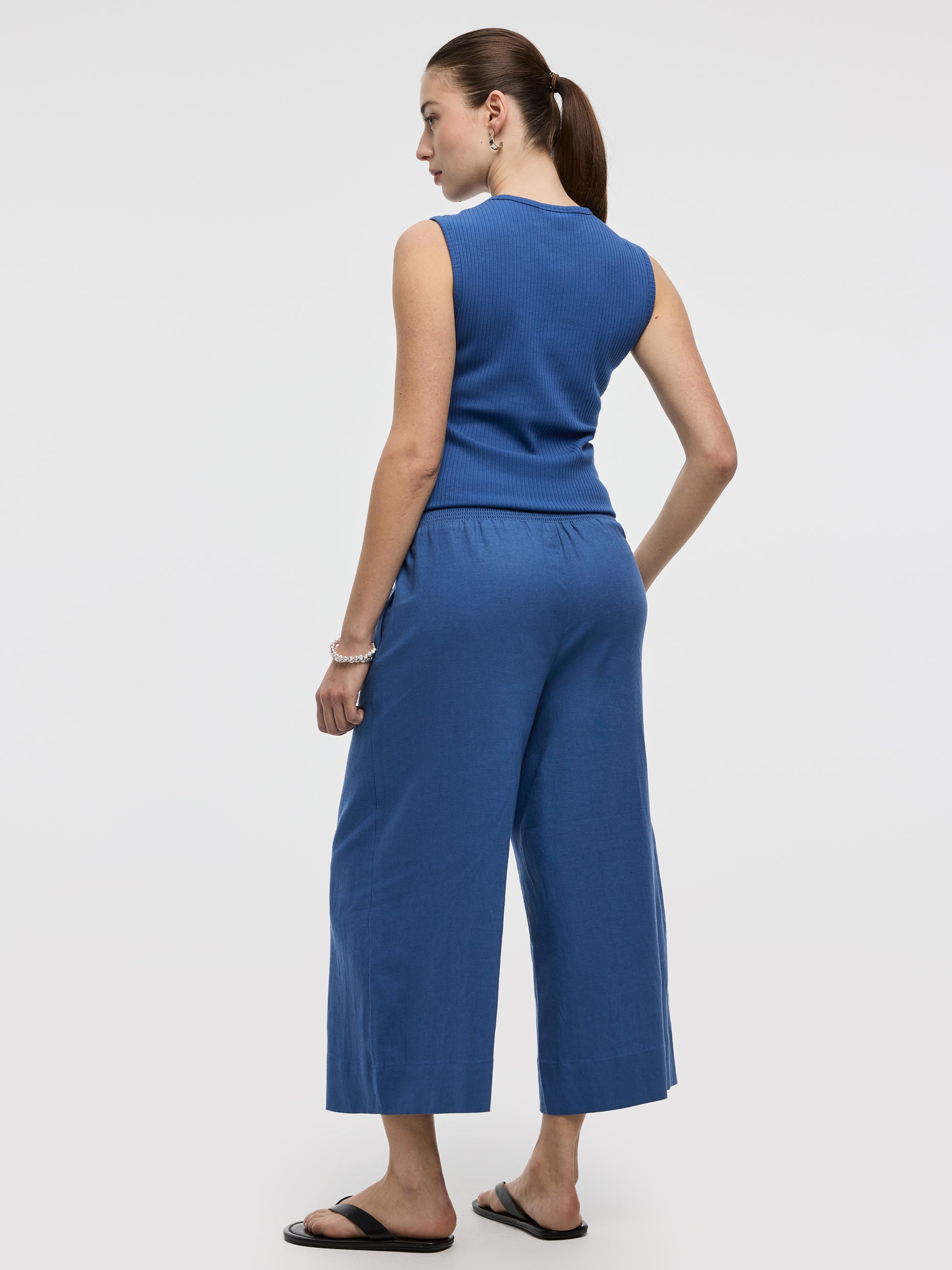 Cropped Wide-Leg Linen-Blend Pant