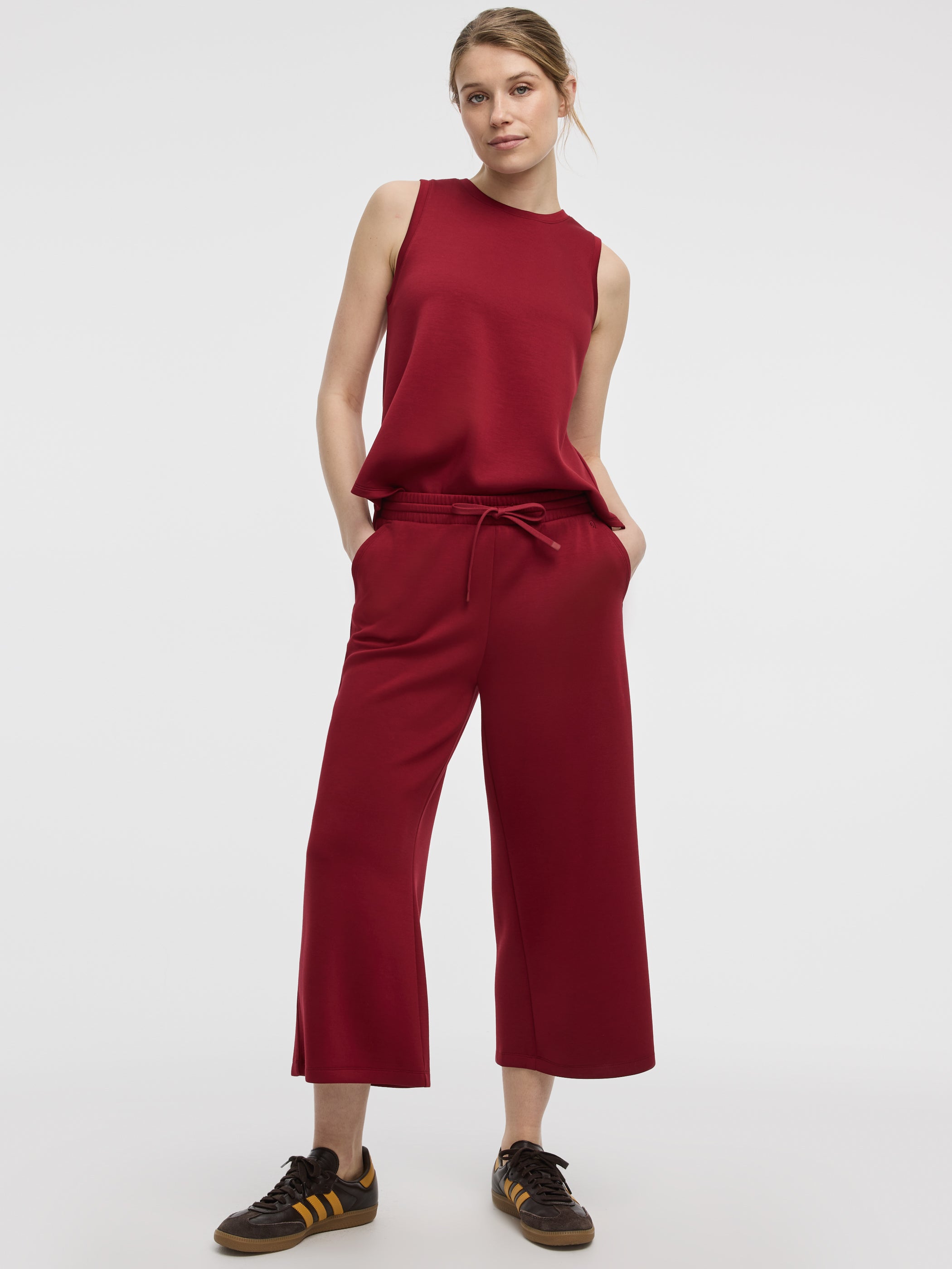 Pantalon court à jambe large – HYLUX Hyba