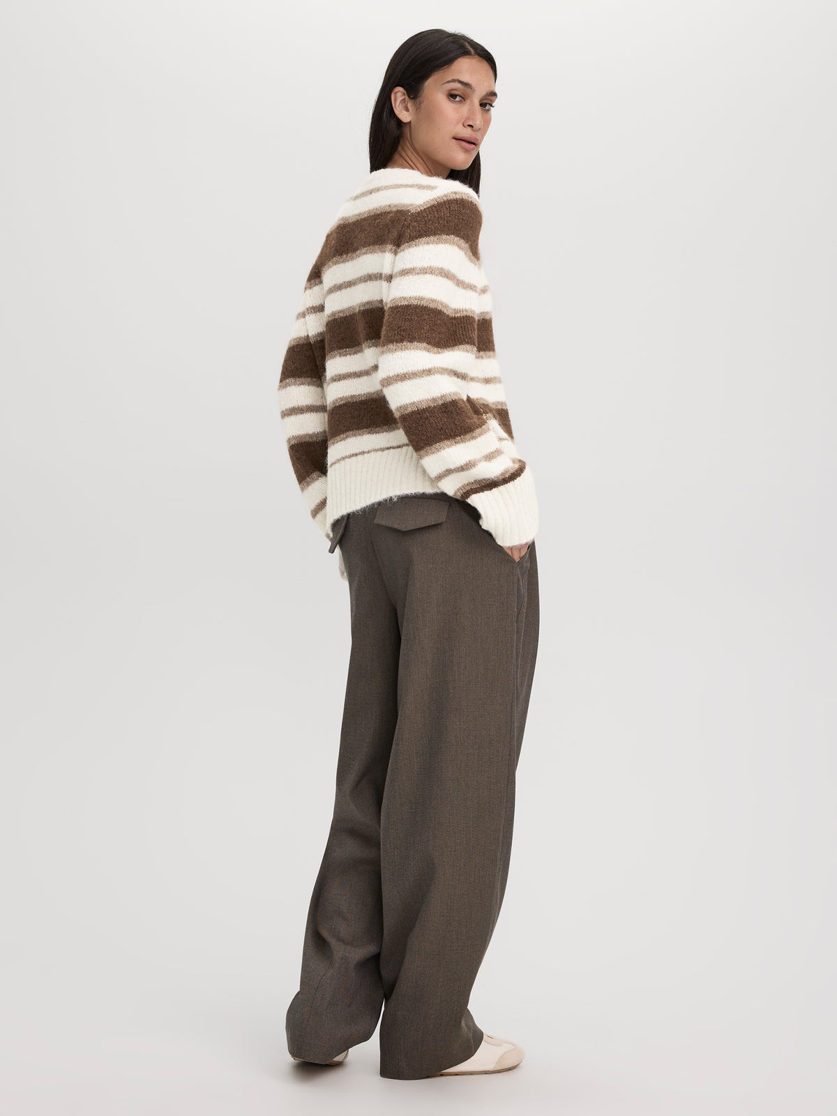Crew Pullover – Wool Blend Fabric