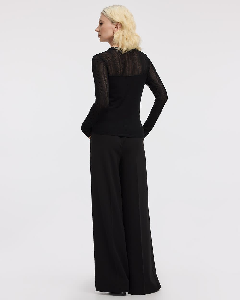 Pull à manches longues et col rond avec empiècement transparent