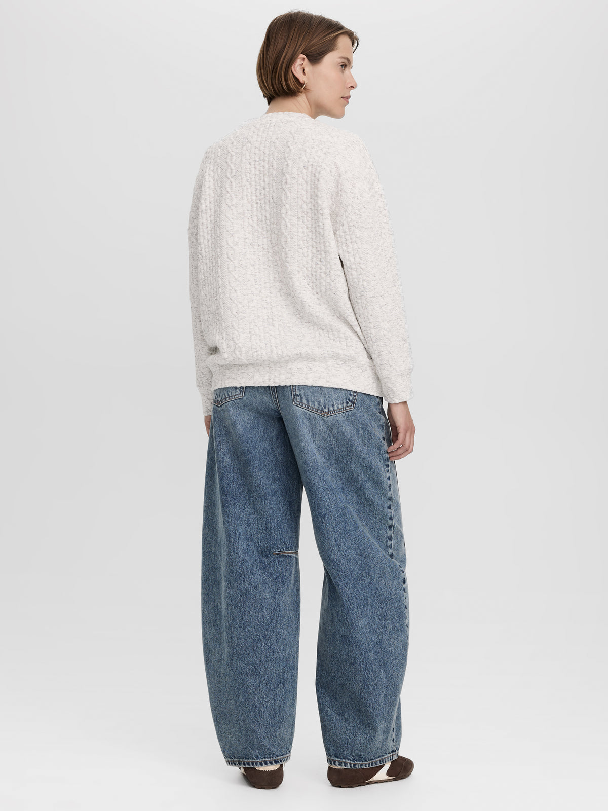 Long-Sleeve Crew-Neck Sweater with Cable Stitches