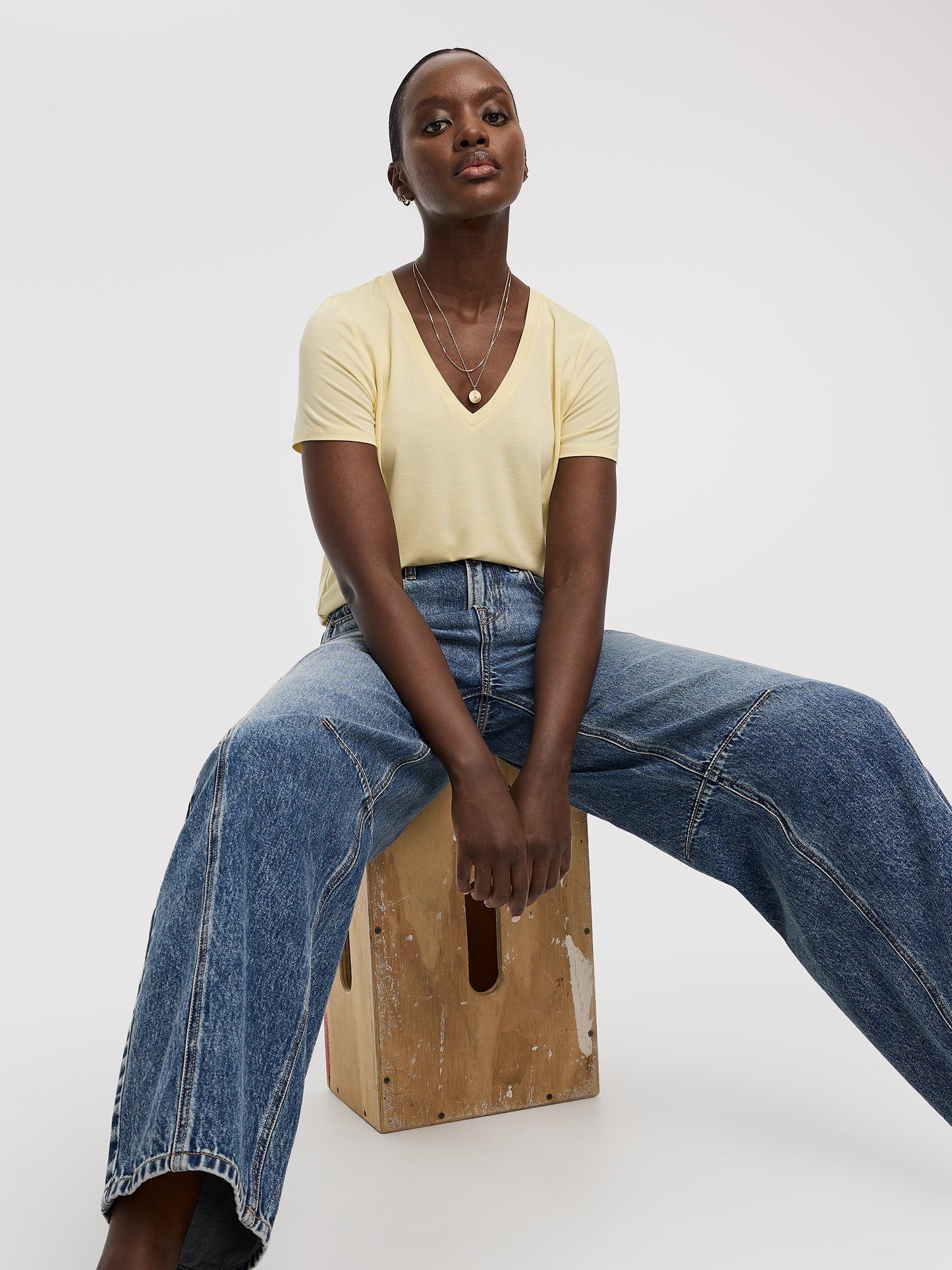 Mid-Rise Barrel Pant