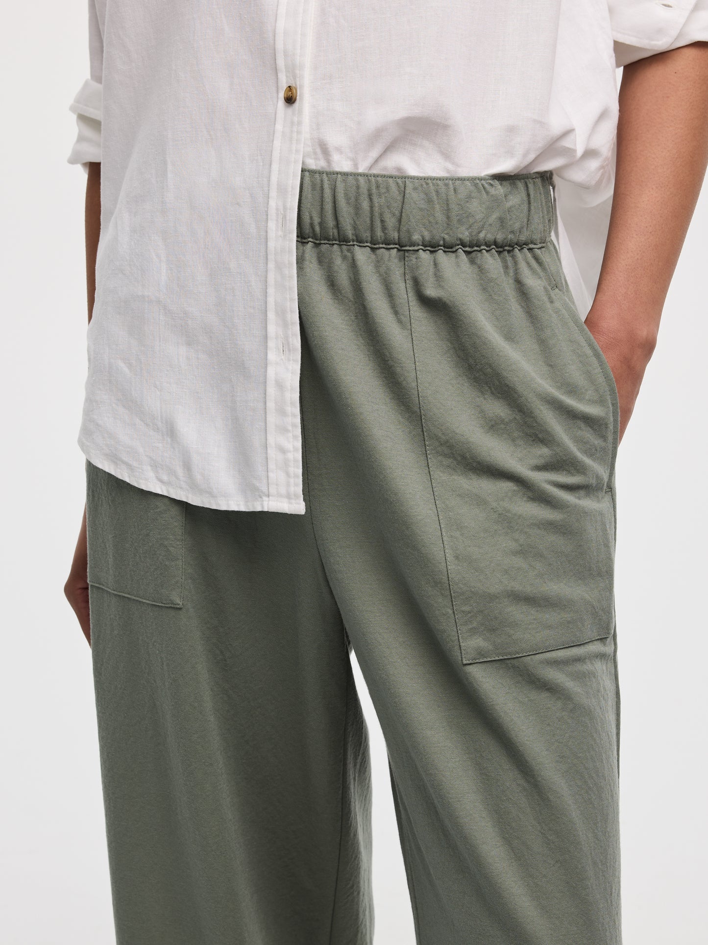 Wide-Leg High-Rise Pull-On Piqué Pant