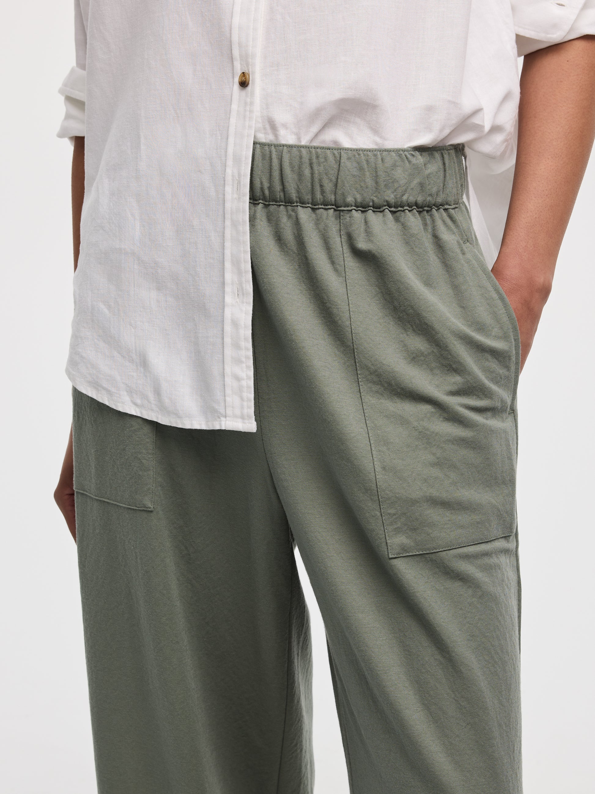 Wide-Leg High-Rise Pull-On Piqué Pant