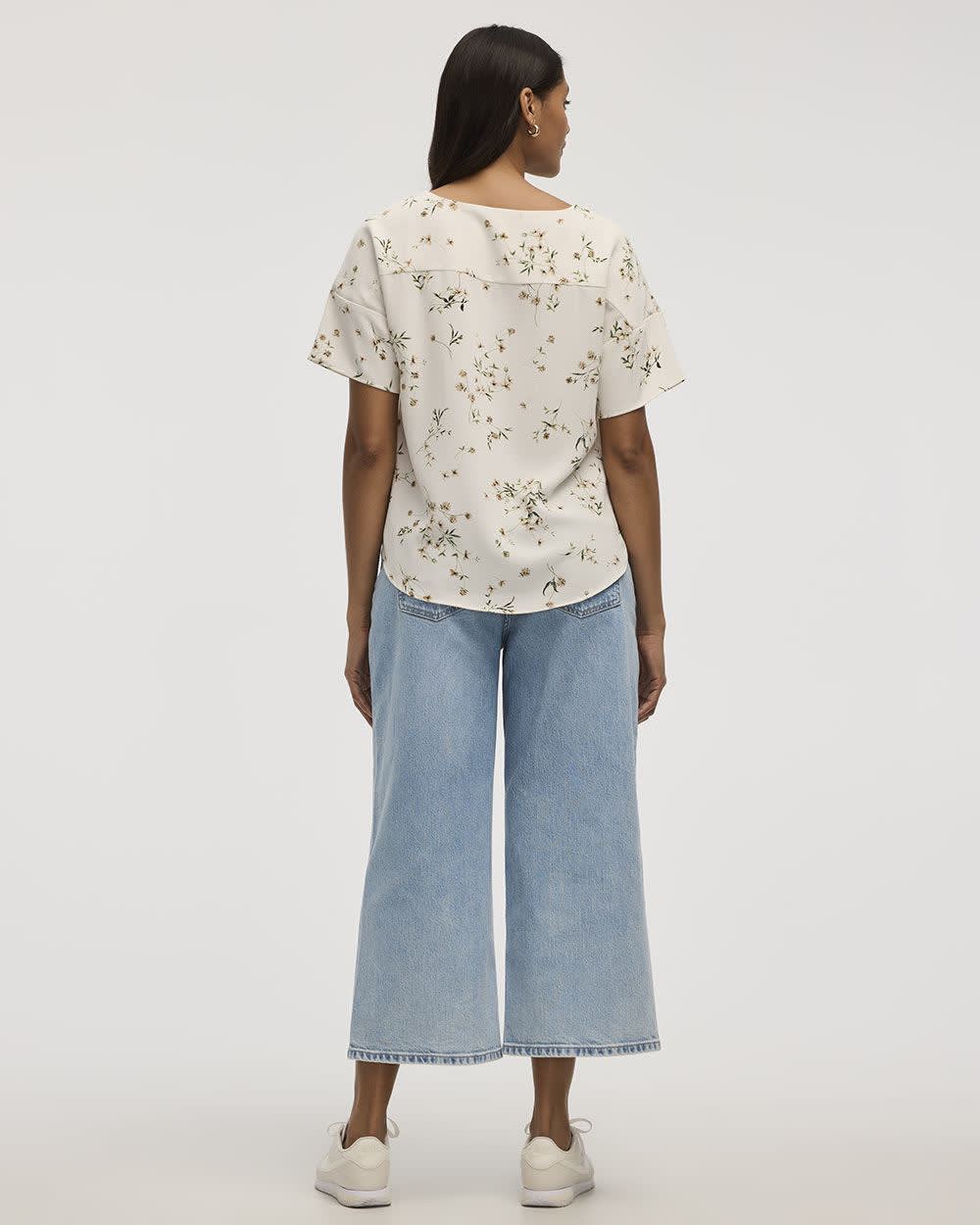 Short-Sleeve Crew-Neck T-Shirt Blouse