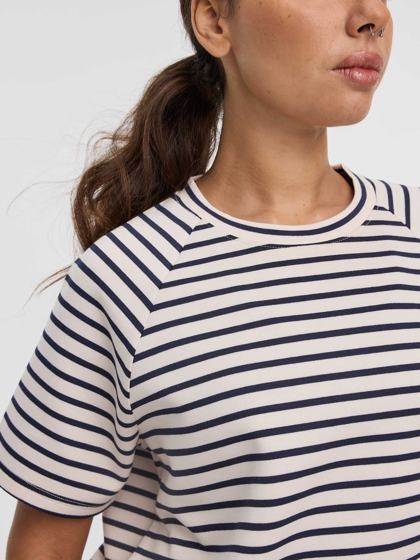 Striped Short-Sleeve T-Shirt - HYLUX - Hyba