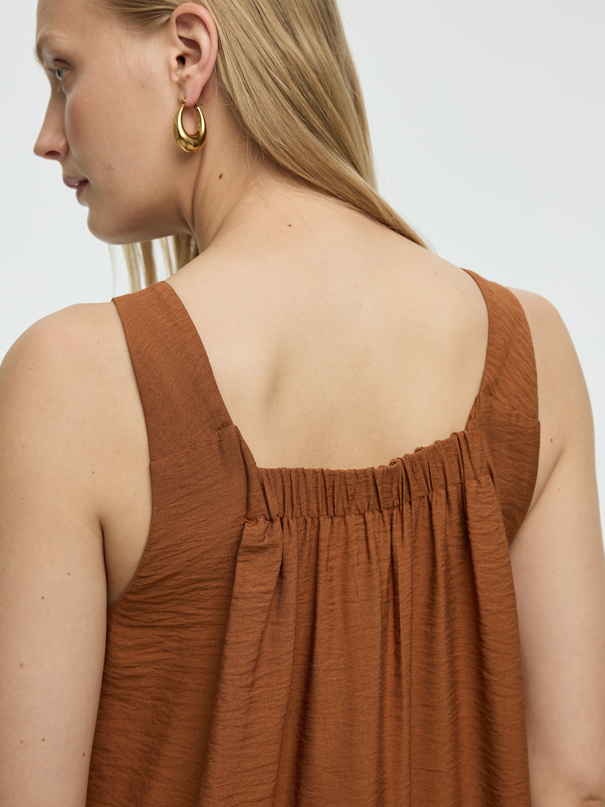 Sleeveless Midi Dress