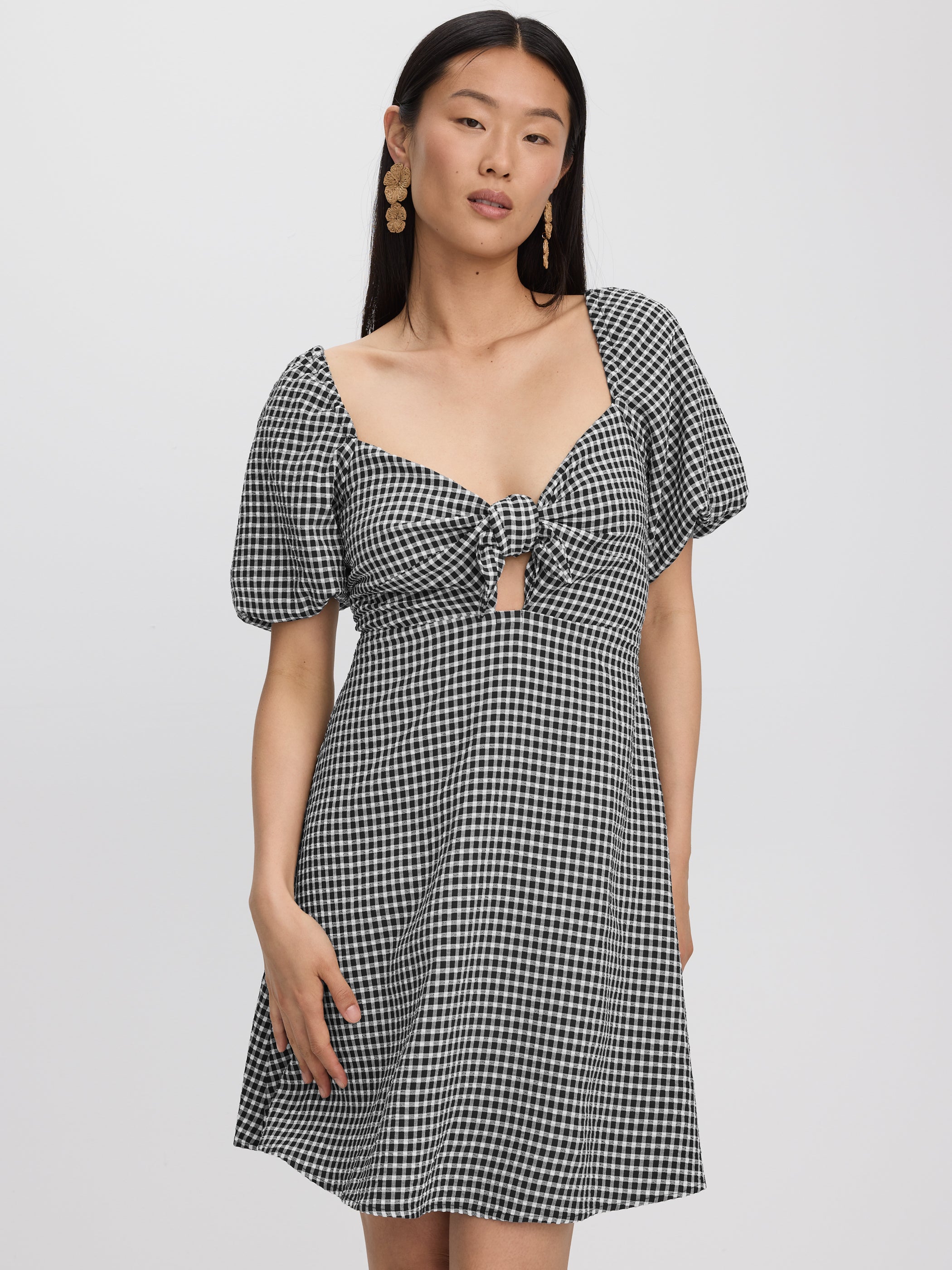 Short-Puffy-Sleeve Mini Dress with Sweetheart Neckline