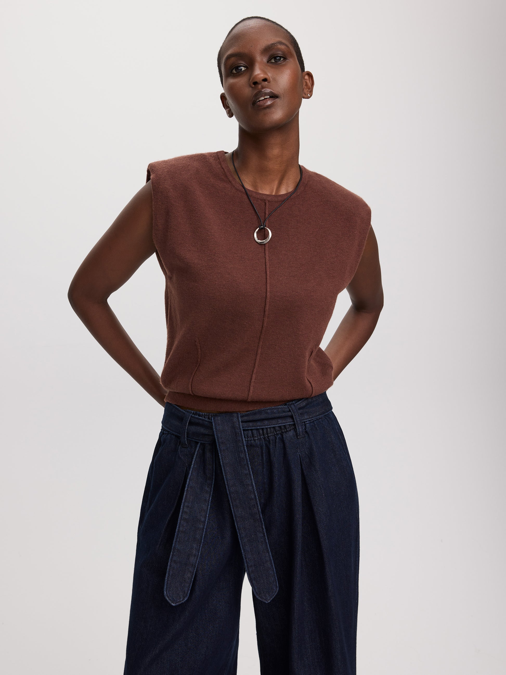 Sleeveless Crew-Neck Sweater Vest
