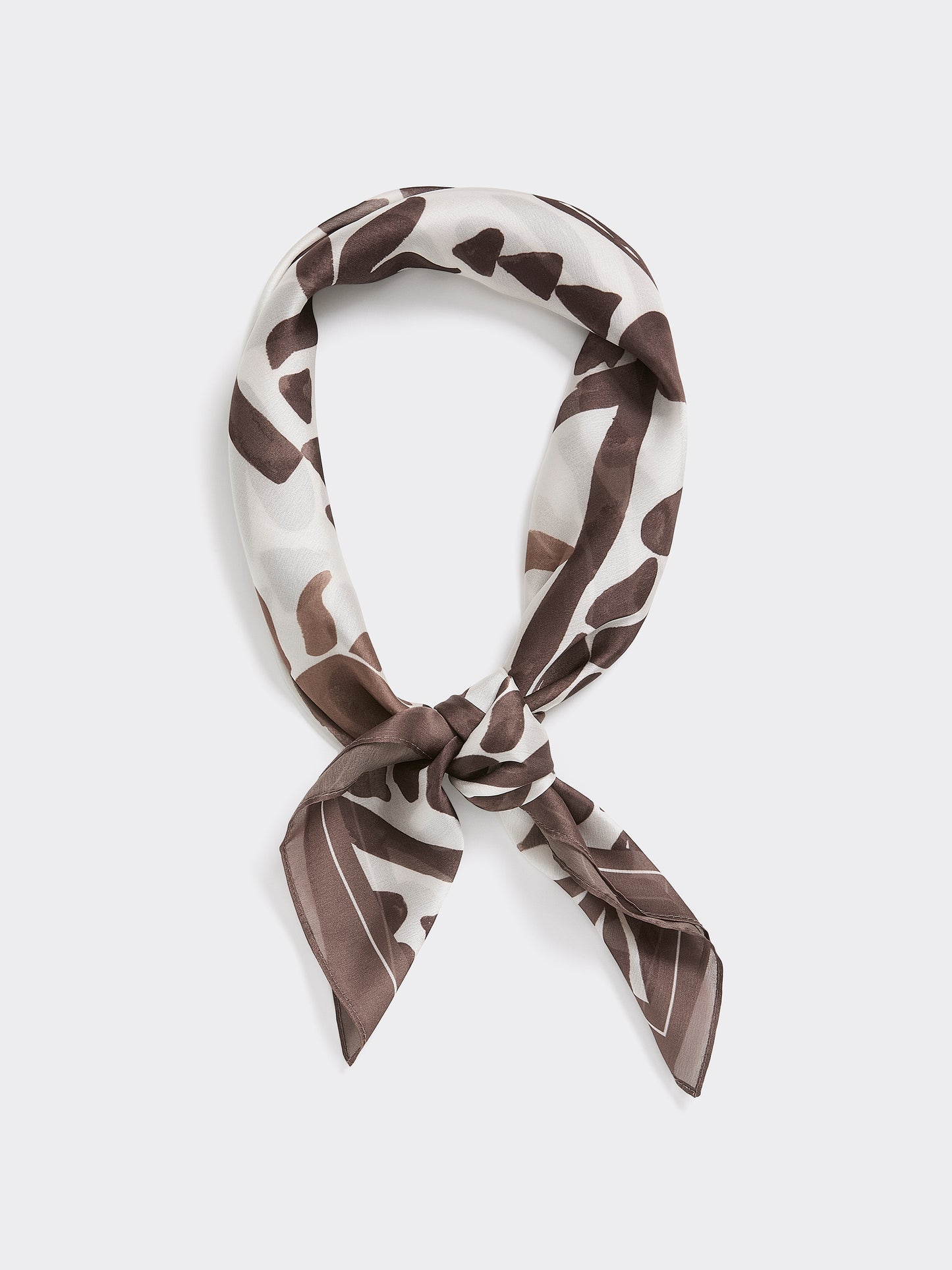 Square Scarf with Foliage Pattern