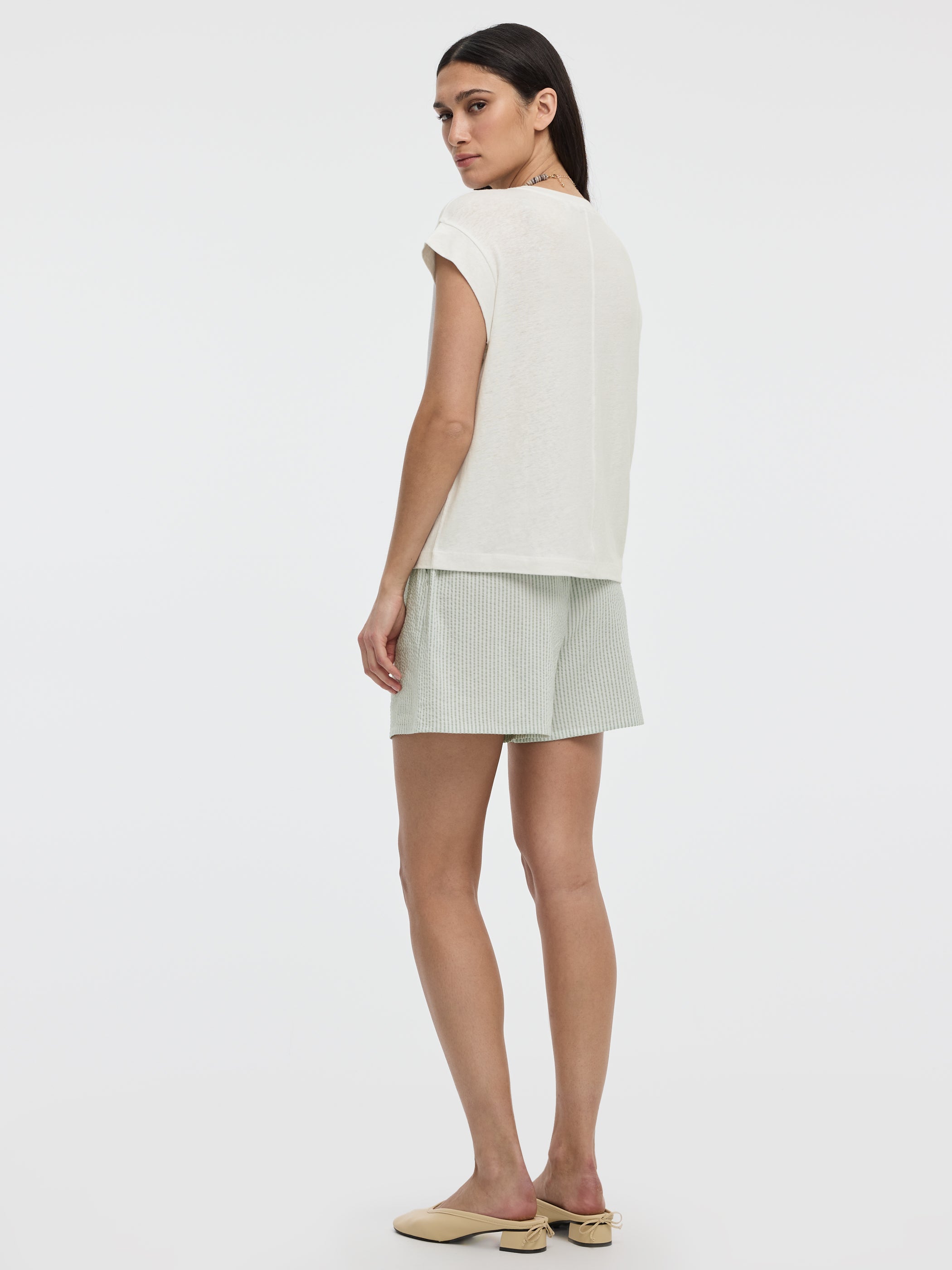 Linen-Blend Extended-Sleeve Crew-Neck Tee