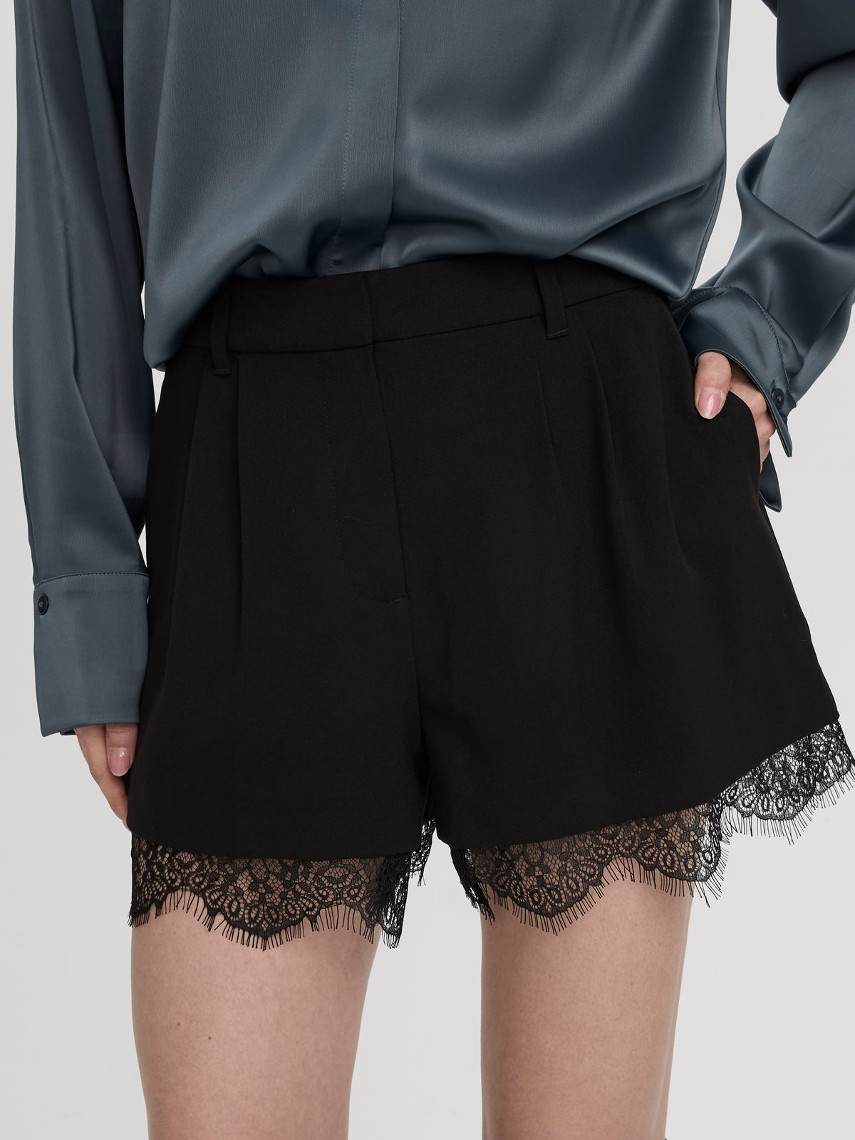 High-Rise Shorts with Lace Trim - The Timeless