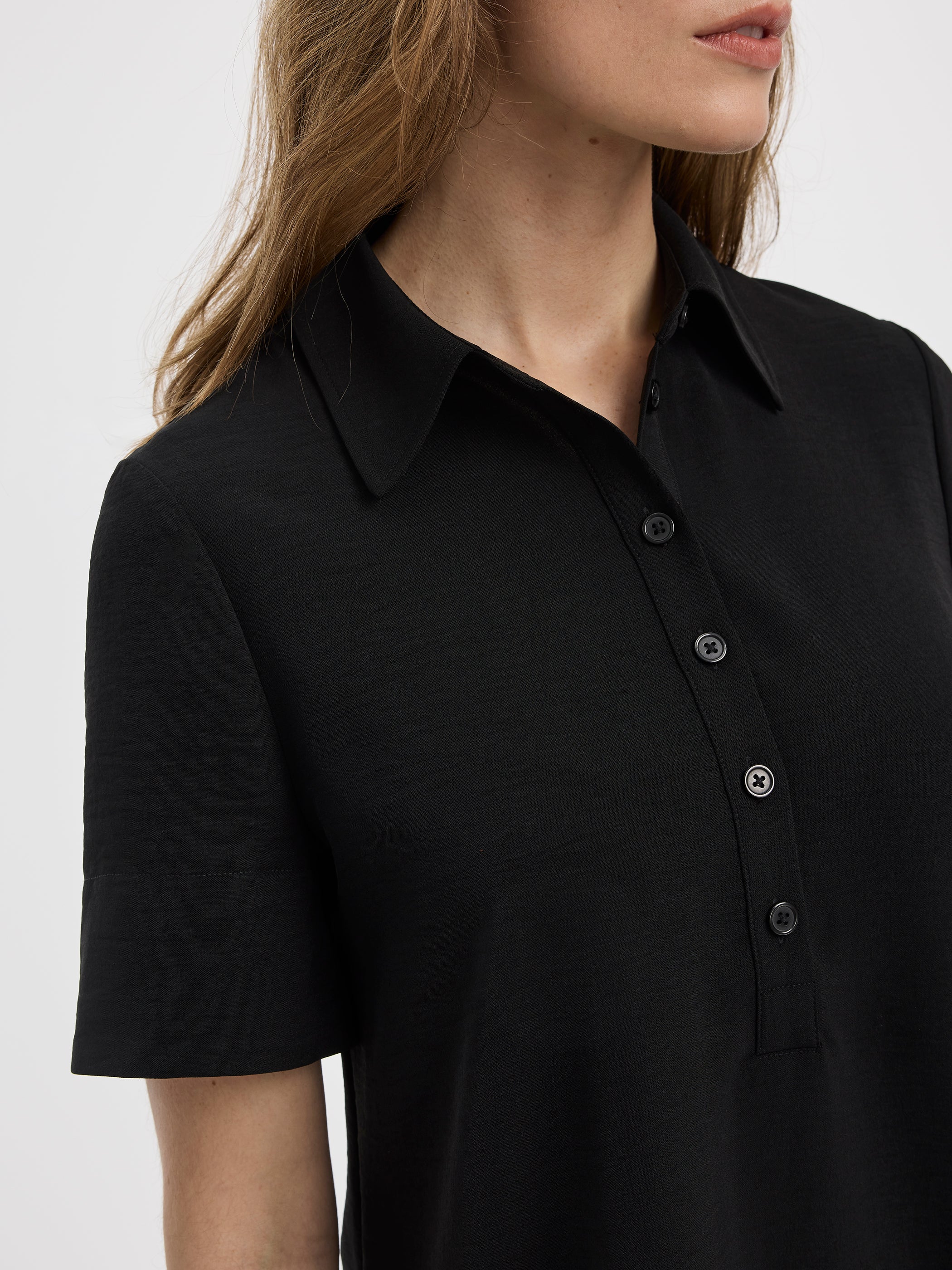 Women's Short-Sleeve Polo Dress with Satin Fabric – Reitmans