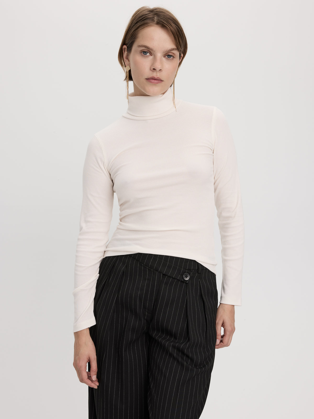 Long-Sleeve Turtleneck Ribbed Top