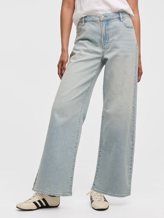 Wide-Leg Mid-Rise Jean
