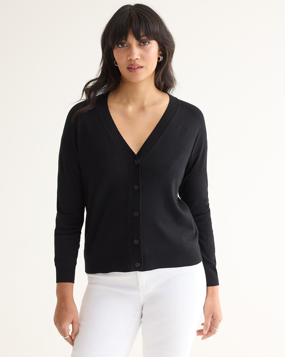 V-Neck Cardigan - R Essentials
