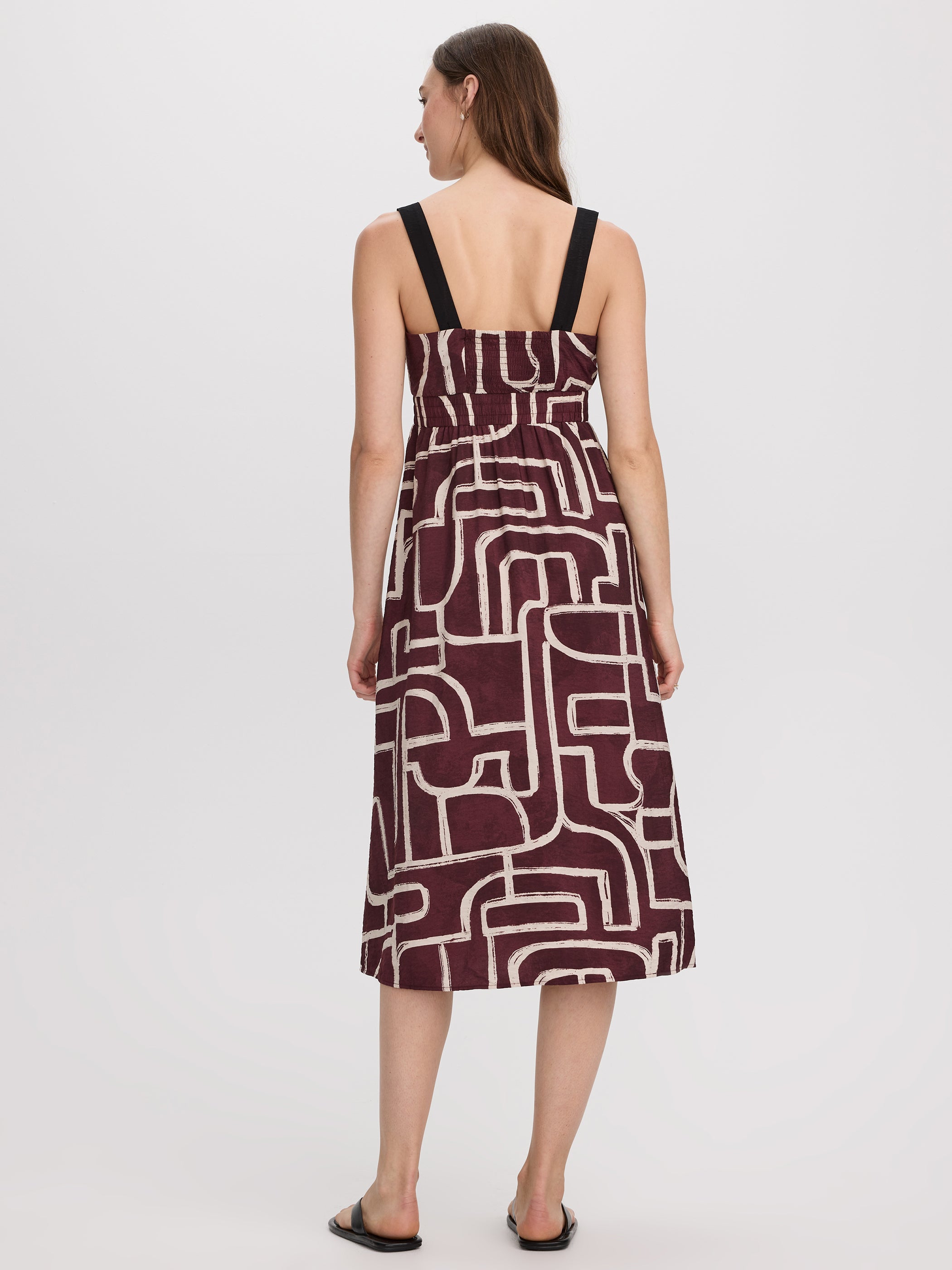 Sleeveless Sweetheart Midi Dress