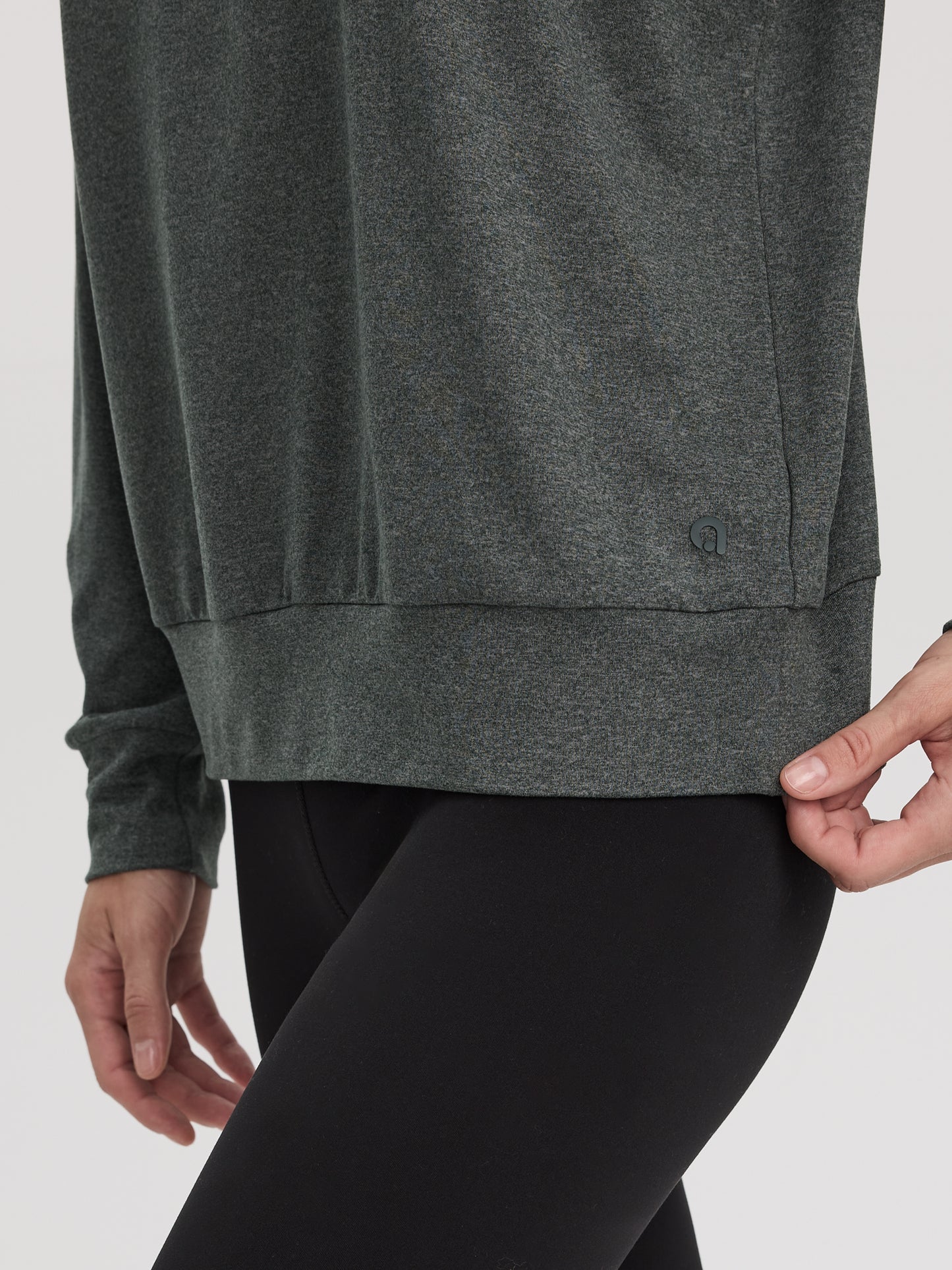 Crew-Neck Pullover - DRY-LUX (R) Hyba Essentials