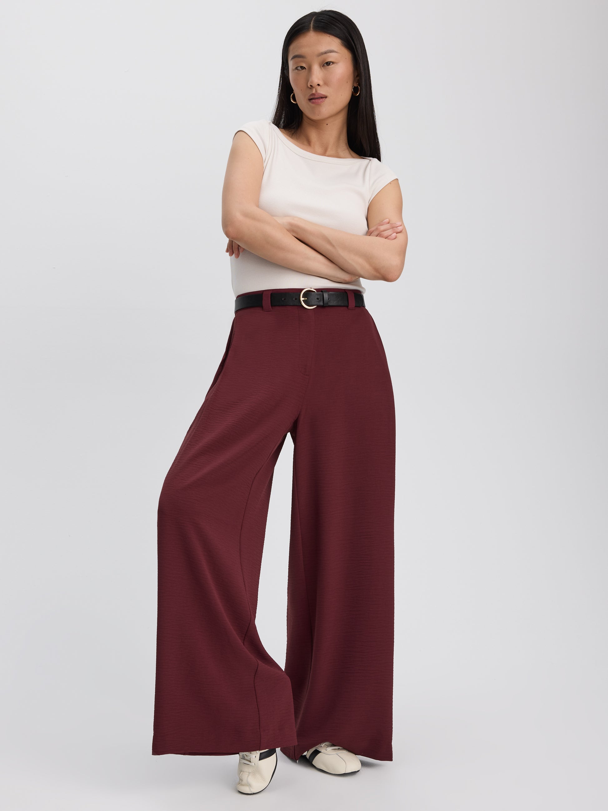 Wide-Leg High-Rise Pant