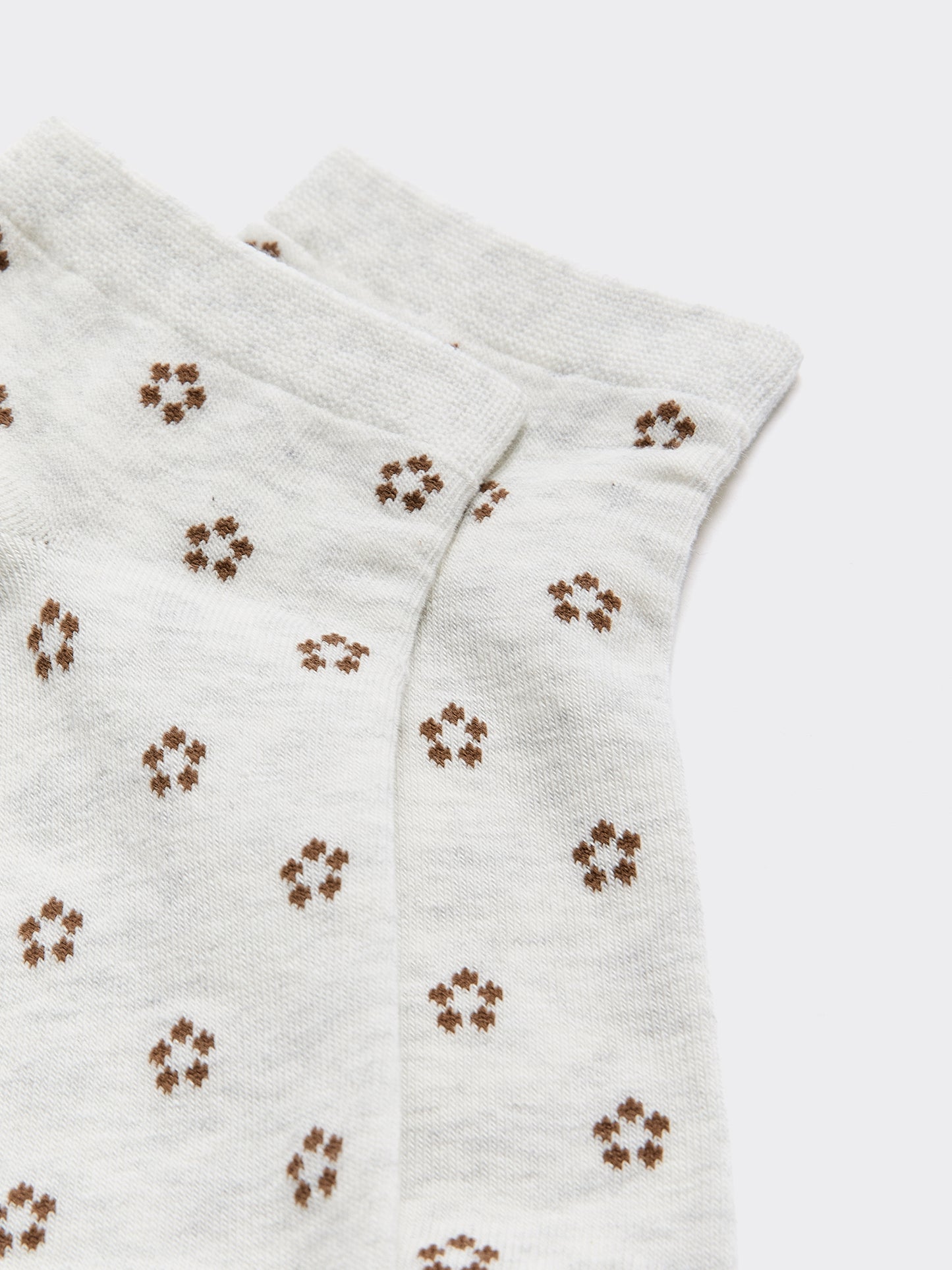 Bas chevilles avec petites fleurs