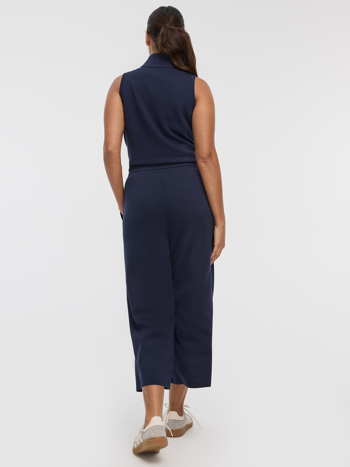 Pantalon court à jambe large – HYLUX Hyba