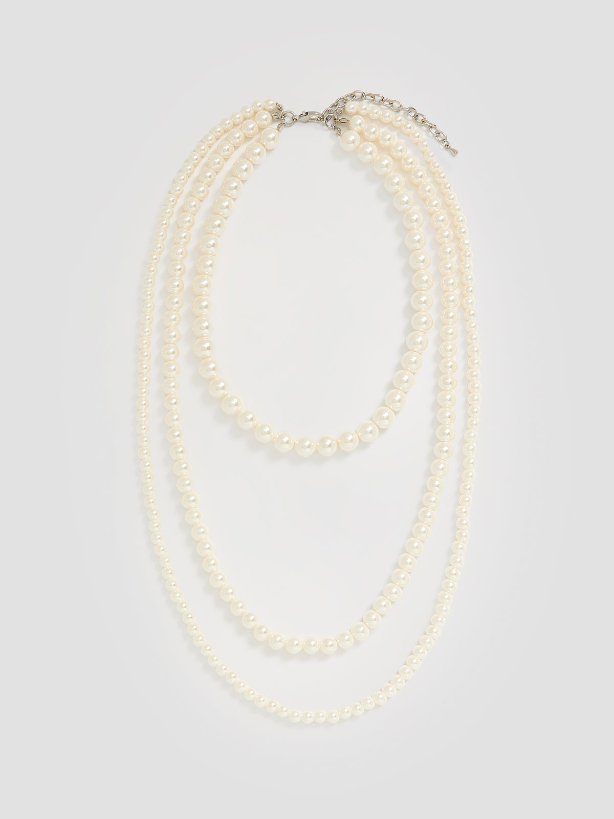 Three-Layer Pearl Necklace