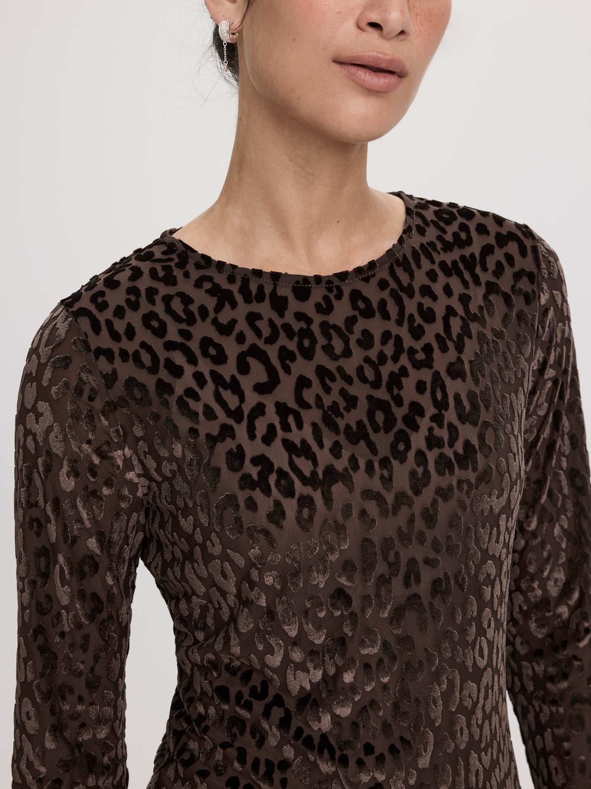 Long-Sleeve Crew-Neck Velvet Top with Burnout Pattern