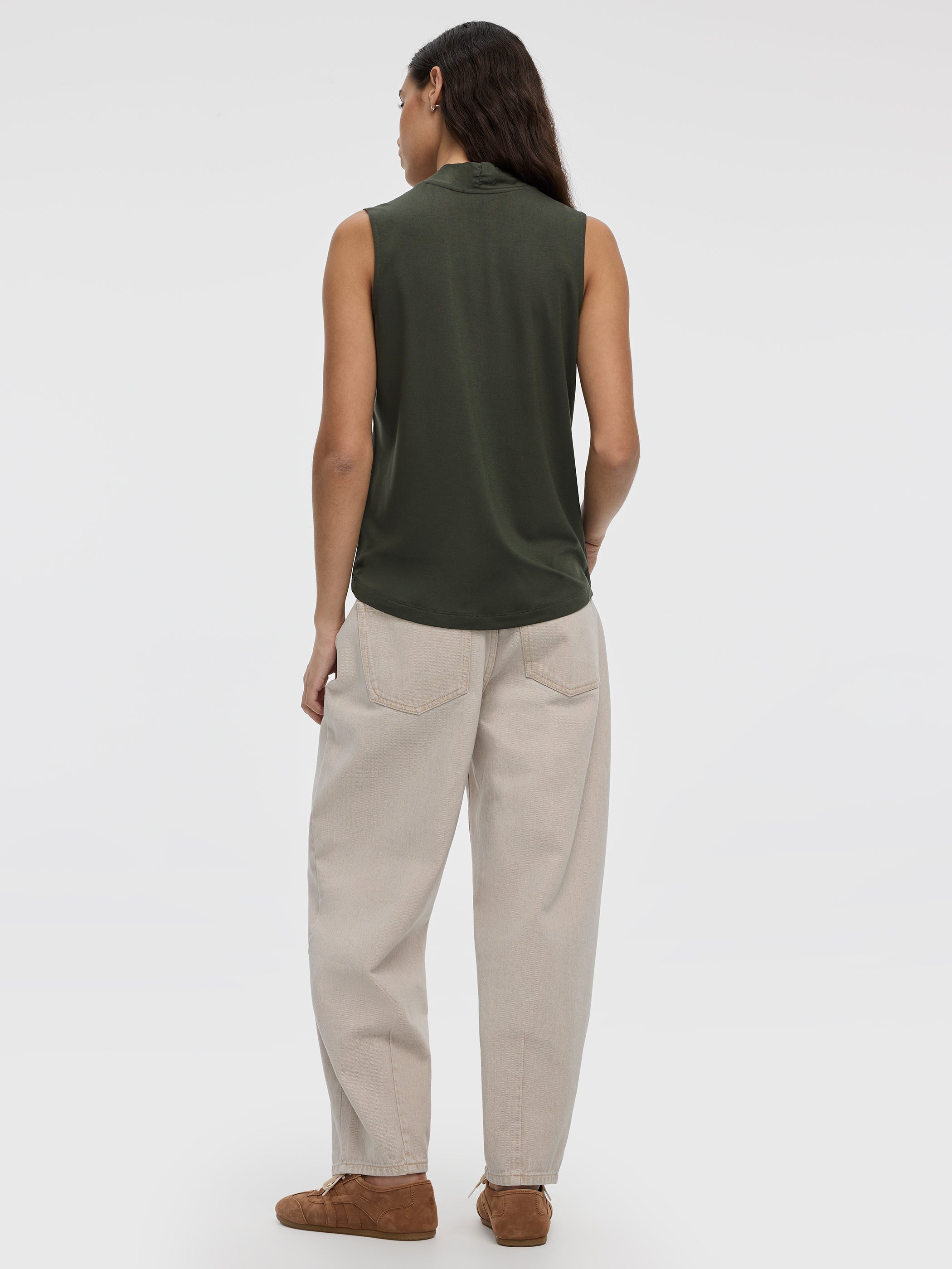 Haut sans manches à col V