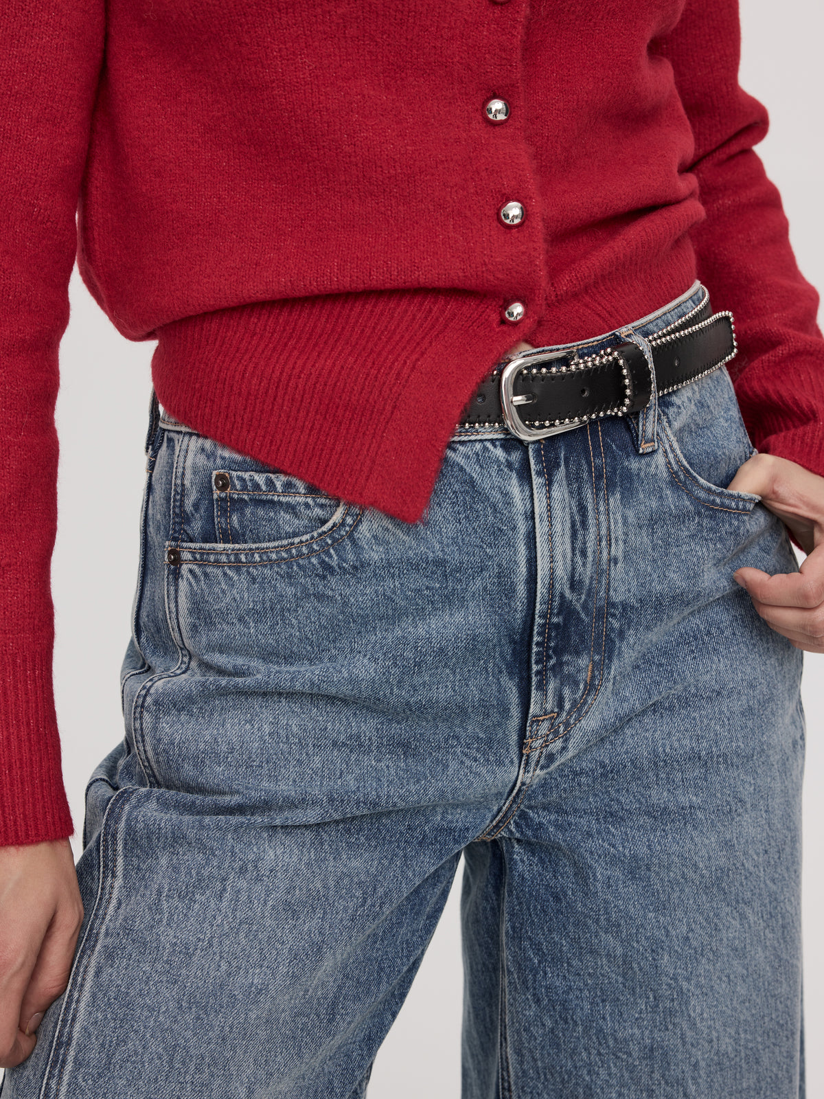 Ceinture en faux cuir avec bordures en billes
