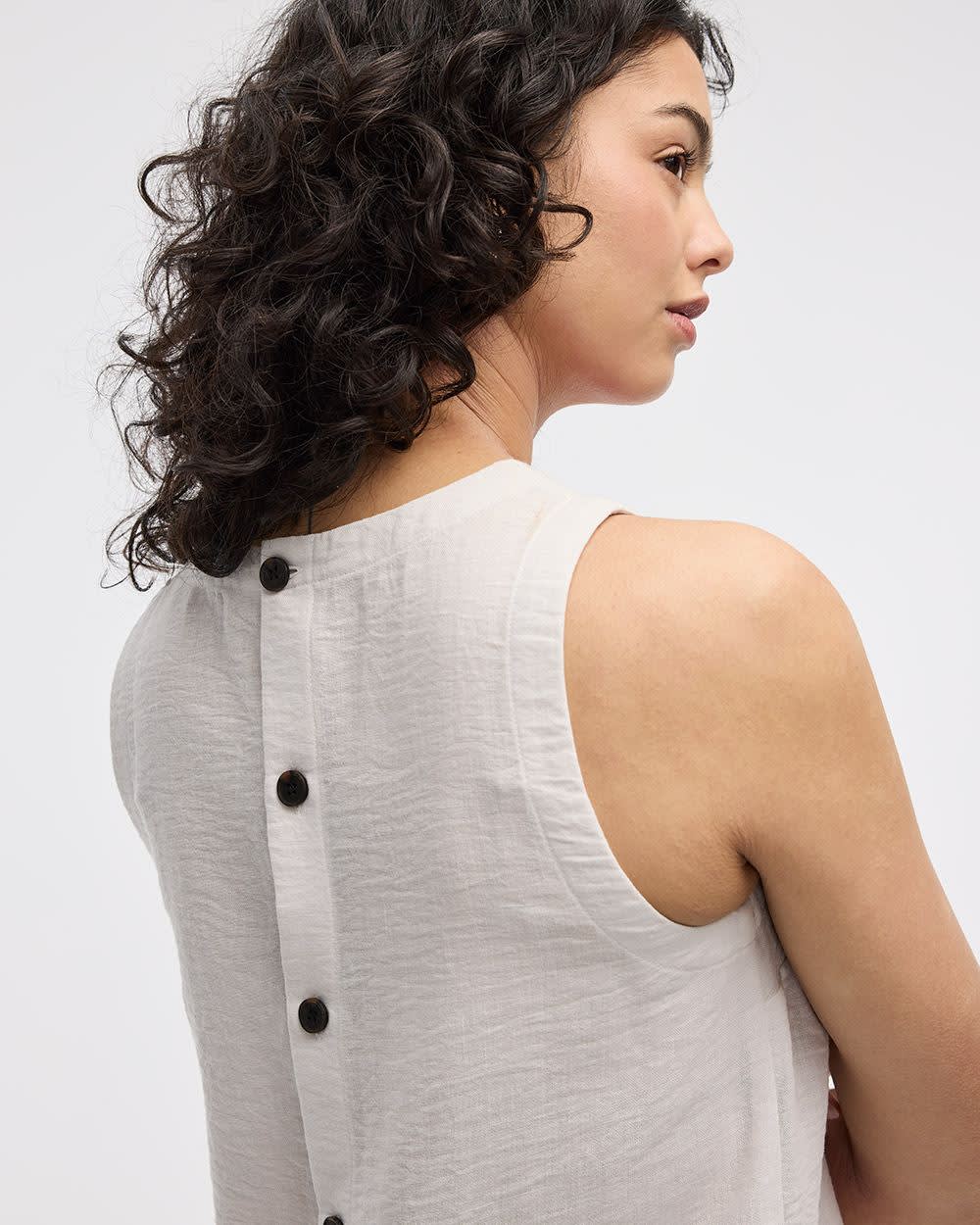 Sleeveless Crew-Neck Blouse