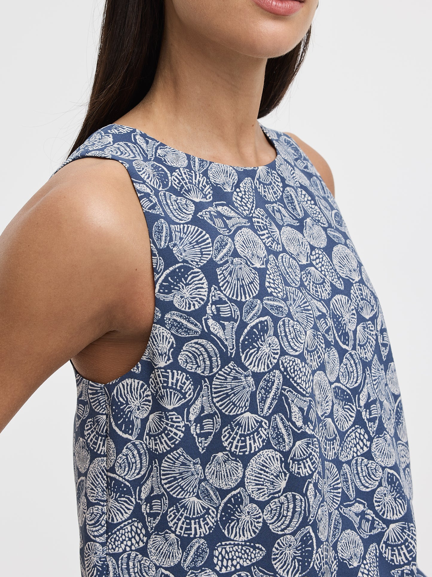 Crew-Neck Tank with Bubble Hem