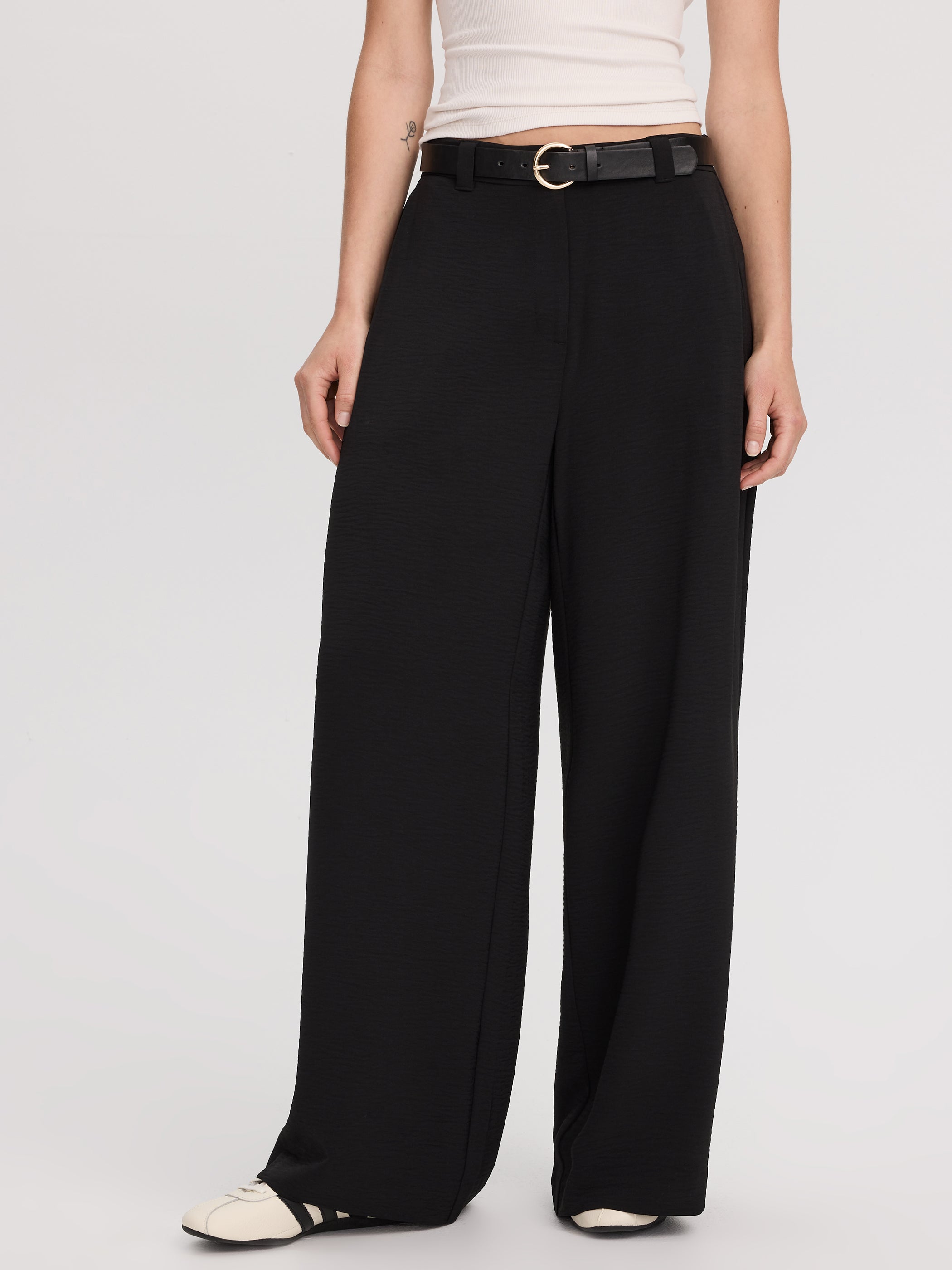 Wide-Leg High-Rise Pant