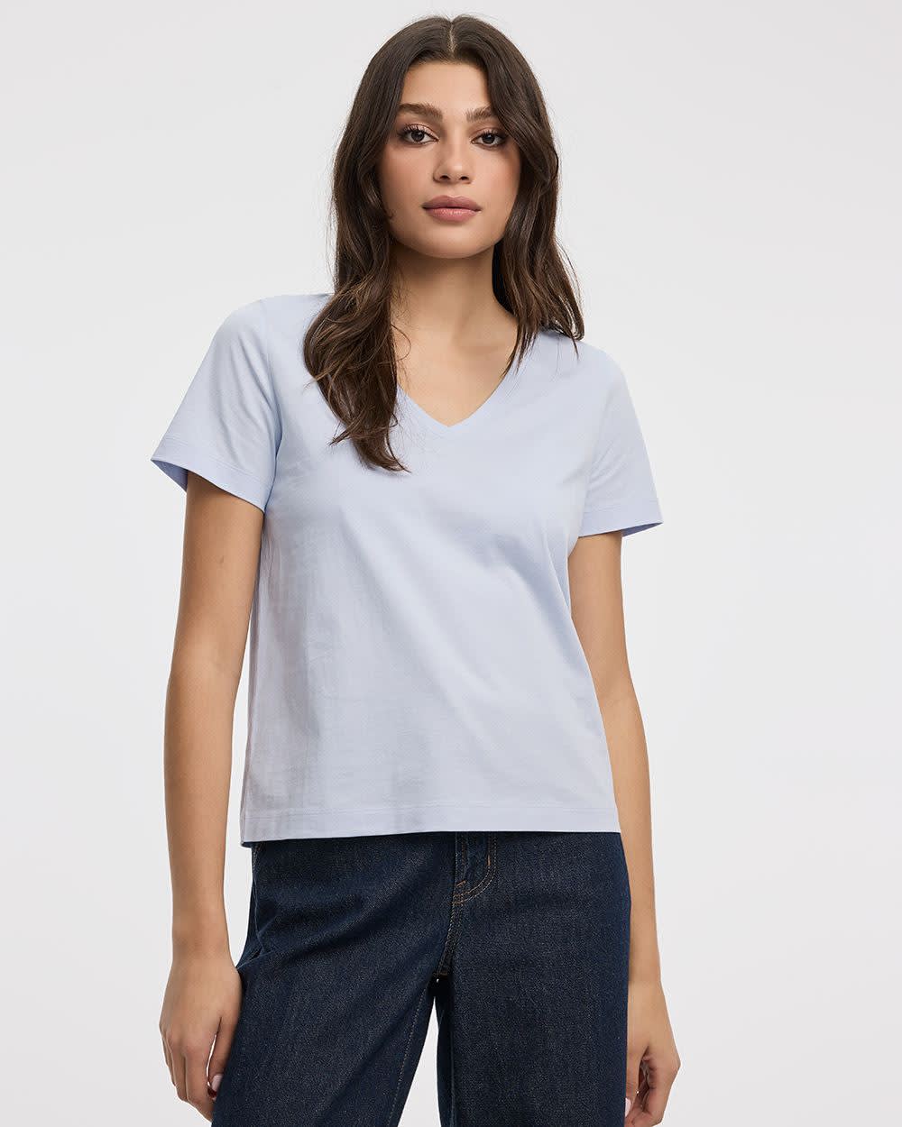 T-shirt à col V coupe Boyfriend - R Essentials