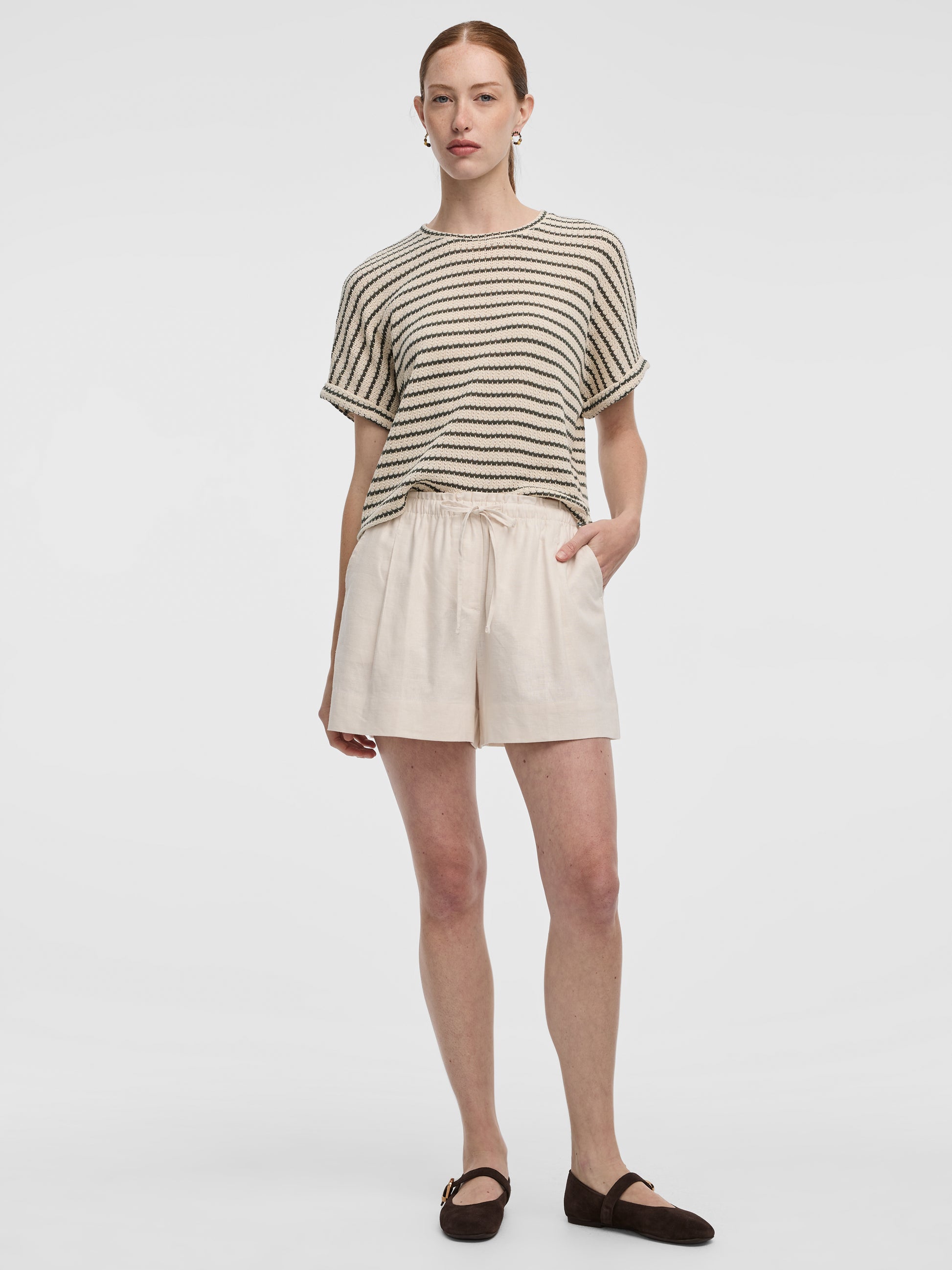 Linen-Blend Shorts with Elastic Waistband